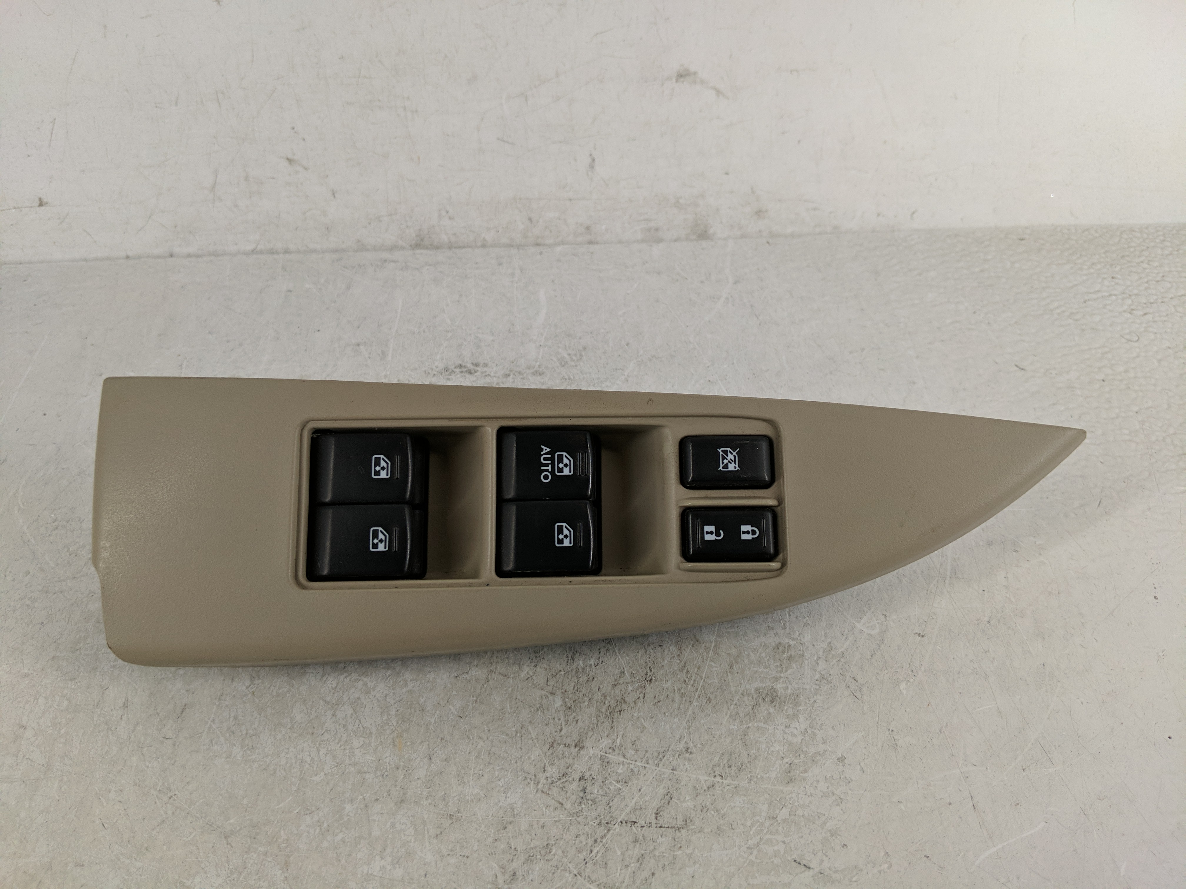 Picture of 2013-2014 Subaru Legacy Driver Left Door Master Power Window Switch 1190349
