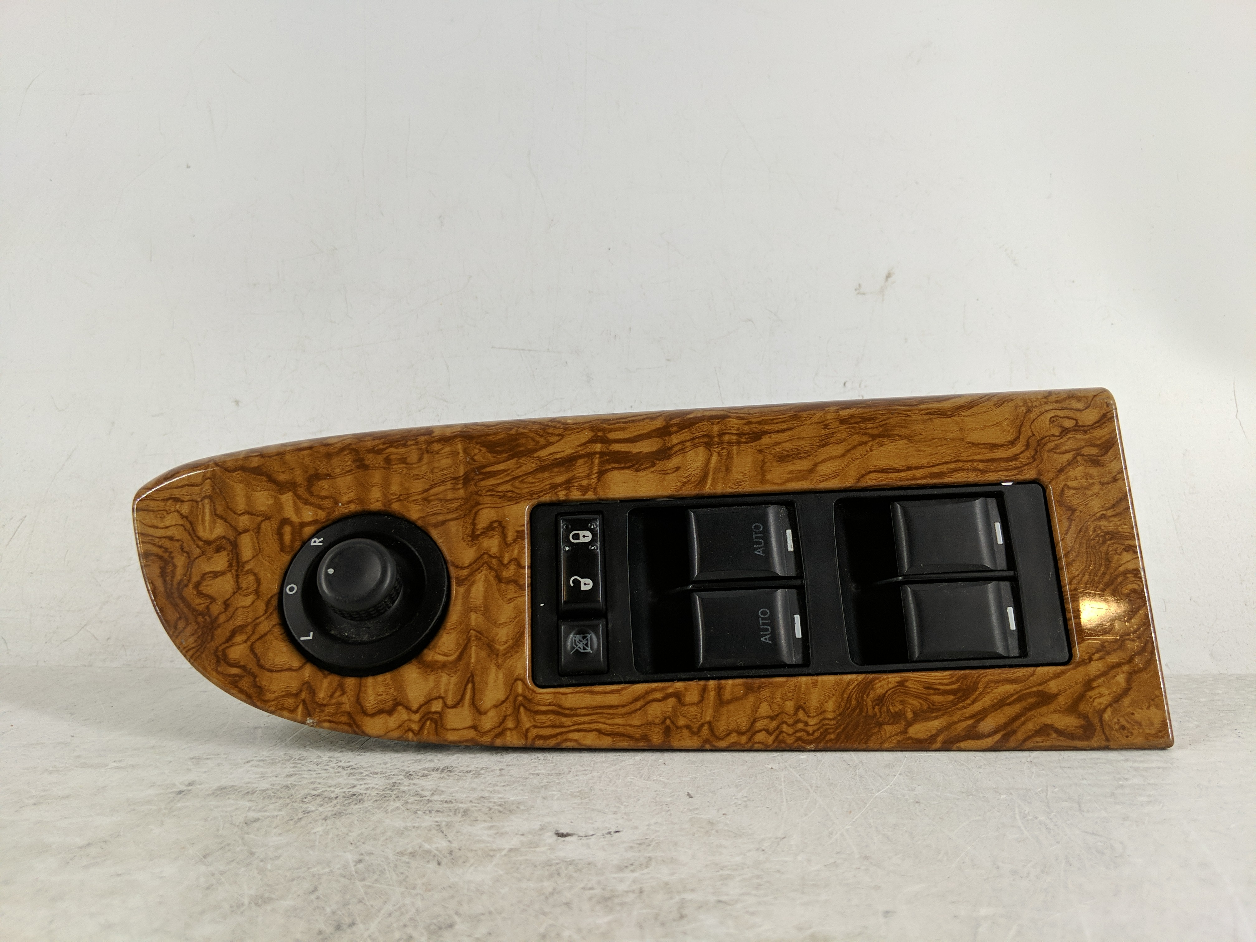 Picture of 2006 Jeep Grand Cherokee Driver Left Door Master Power Window Switch 1190360