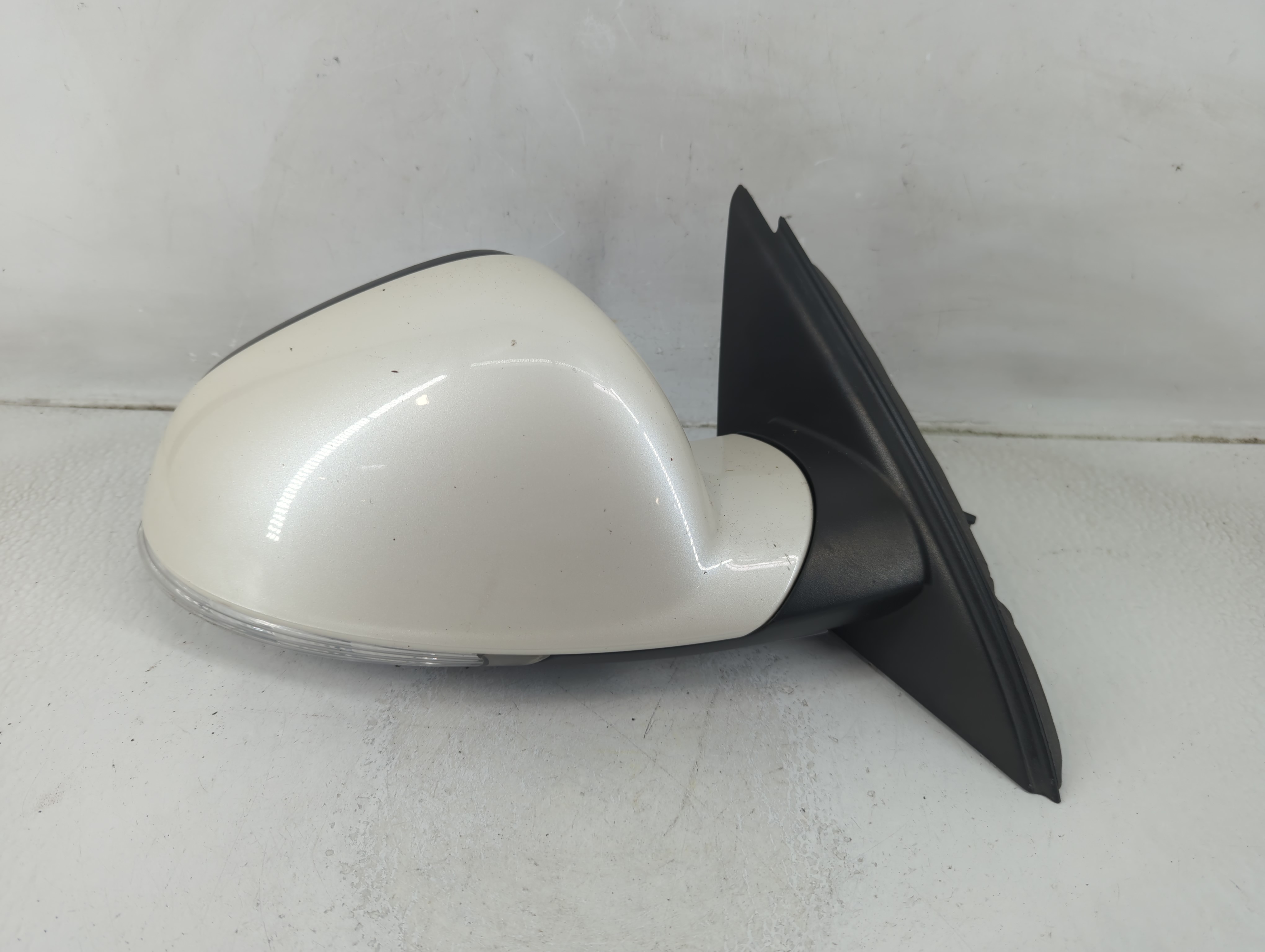 Picture of 2012-2017 Buick Regal Passenger Right Side View Power Door Mirror White 1190373
