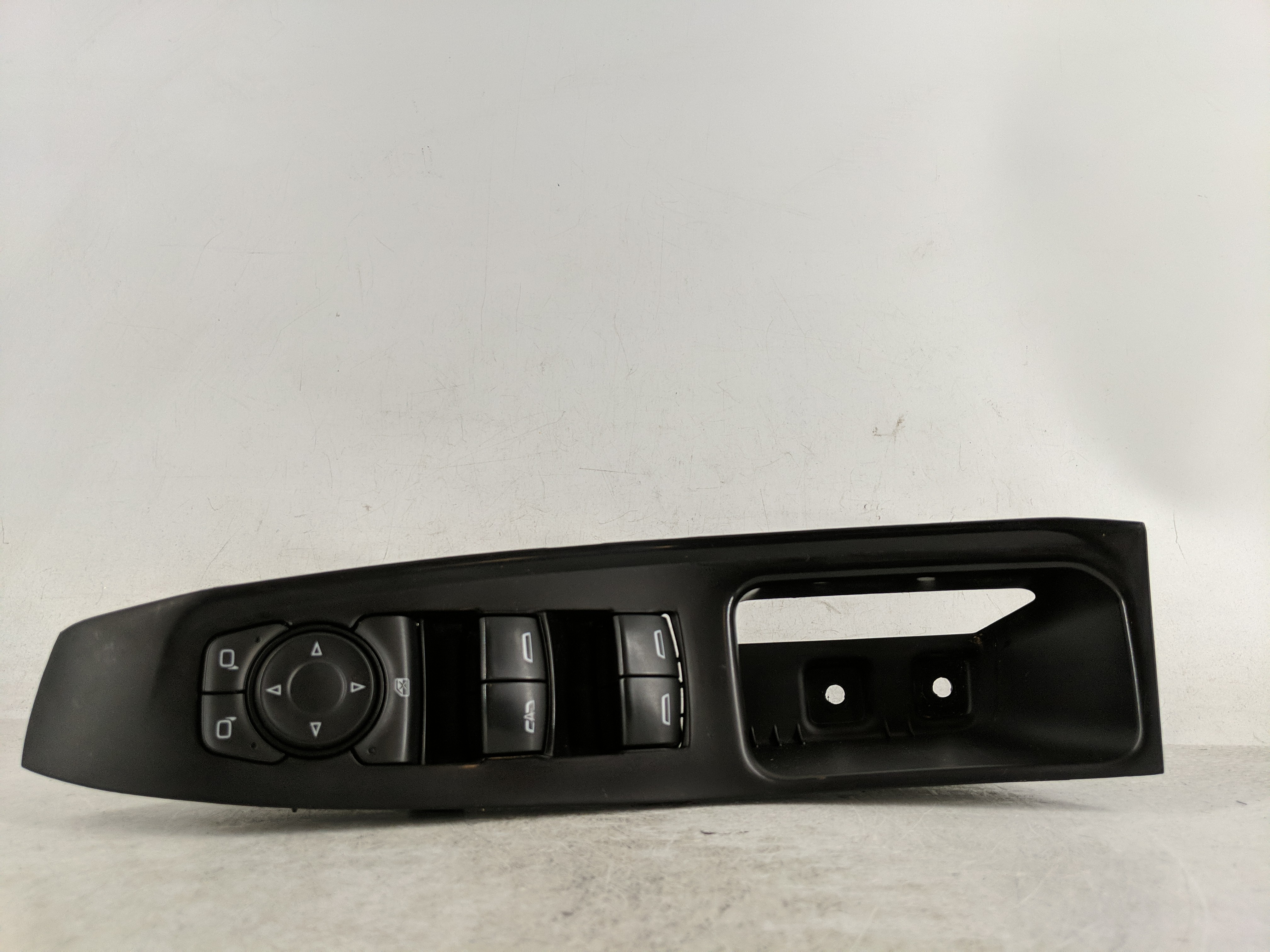 Picture of 2018-2022 Chevrolet Traverse Driver Left Door Master Power Window Switch 1190387