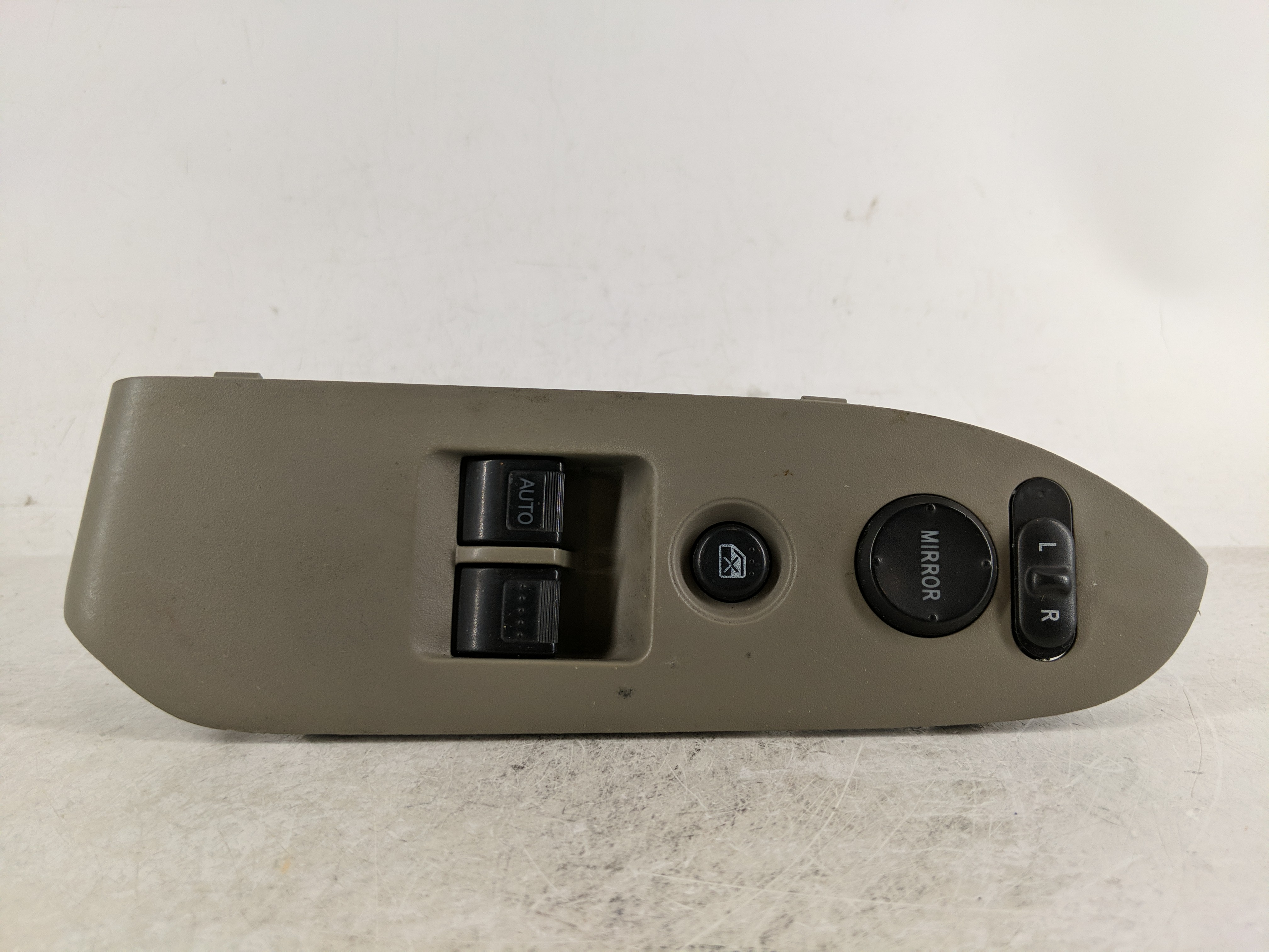 Picture of 2003-2011 Honda Element Driver Left Door Master Power Window Switch 1190390