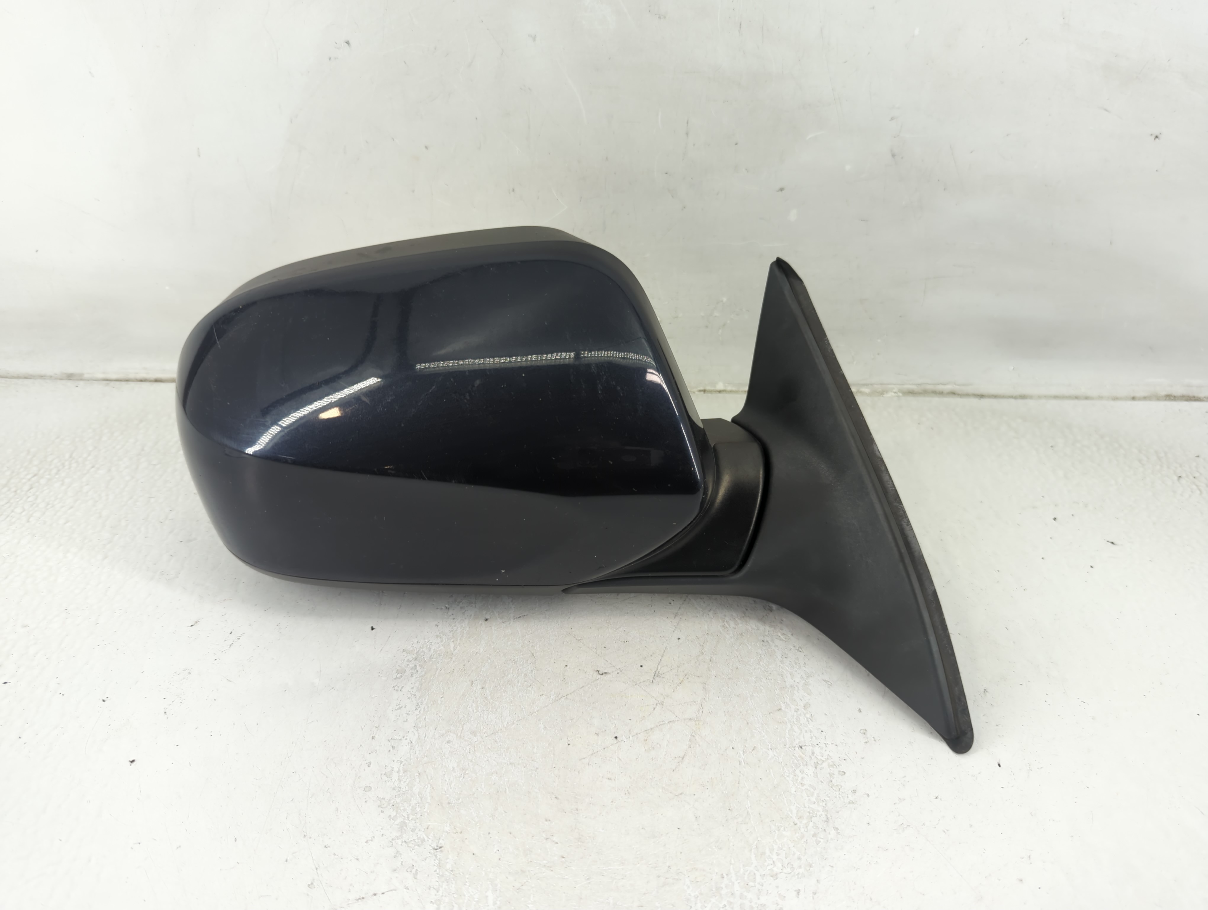 Picture of 2011-2014 Subaru Legacy Passenger Right Side View Power Door Mirror 1190399