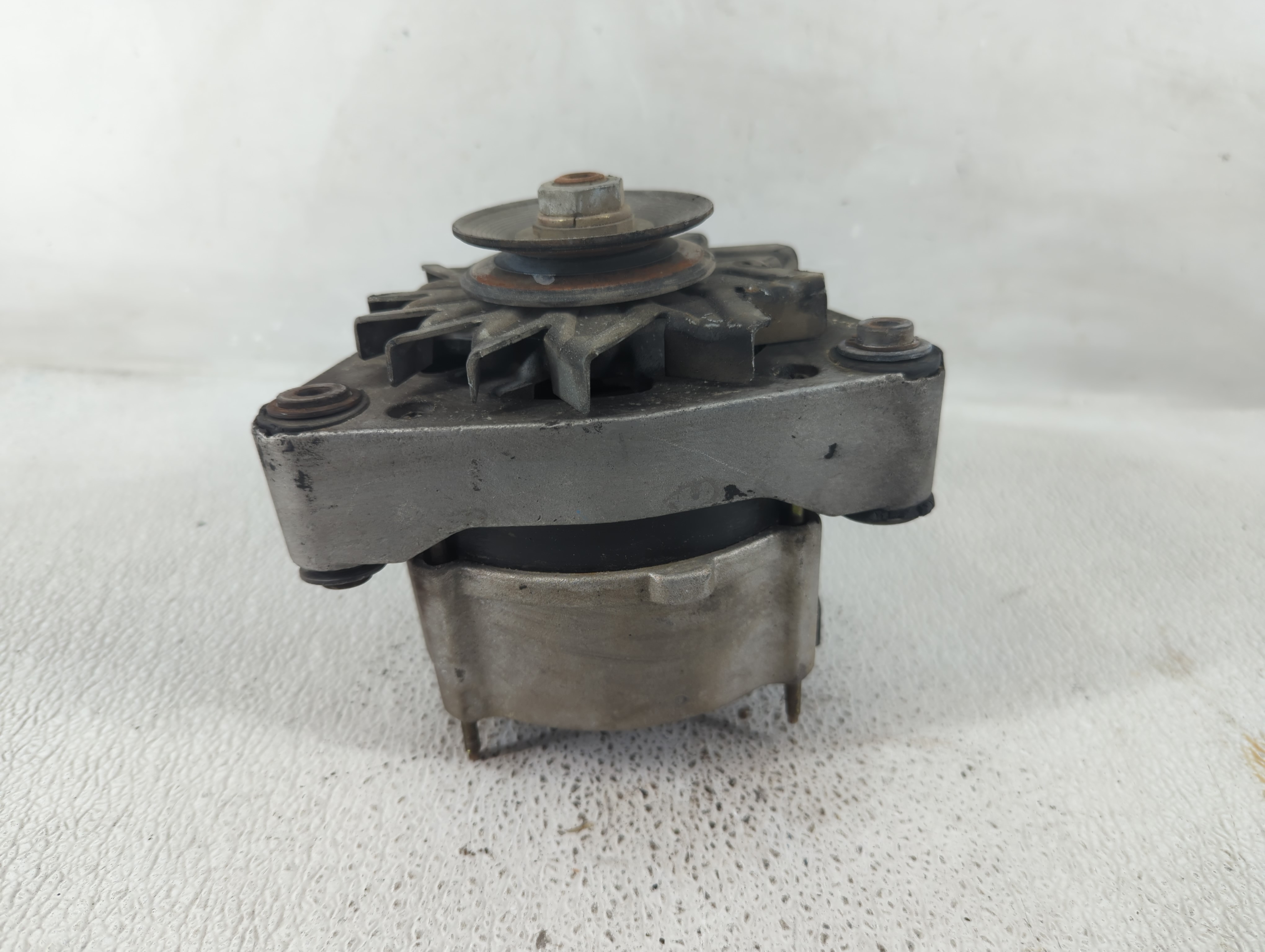 1984 Bmw 318i Alternator Generator Charging Assembly Engine Oem 1190406 - Oemusedautoparts1.com