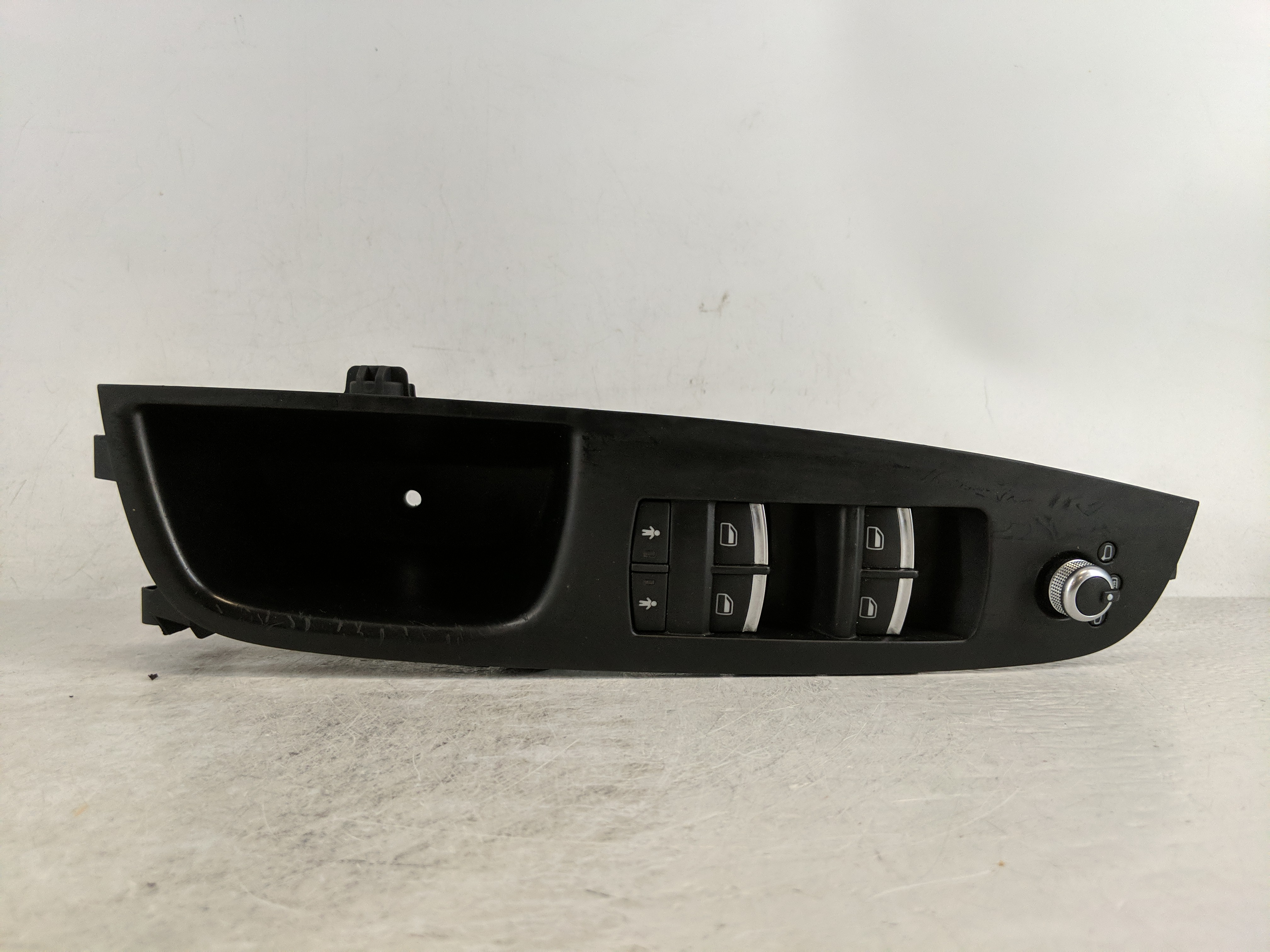 Picture of 2011-2015 Audi Q7 Driver Left Door Master Power Window Switch 1190410