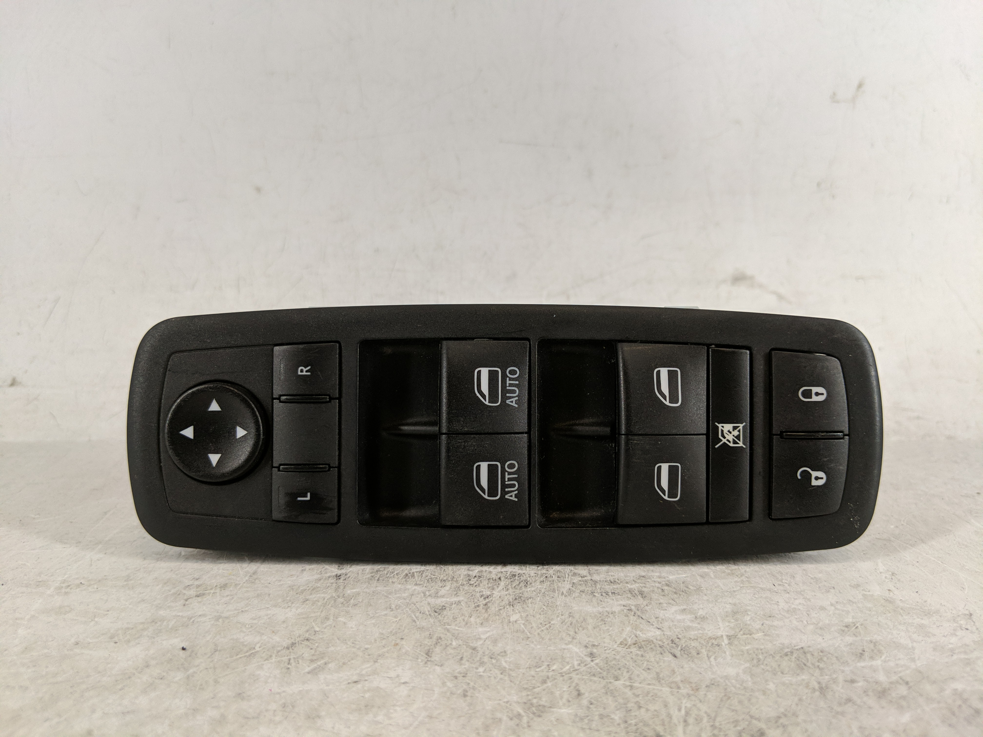 Picture of 2017-2022 Chrysler Pacifica Driver Left Door Master Power Window Switch 1190411