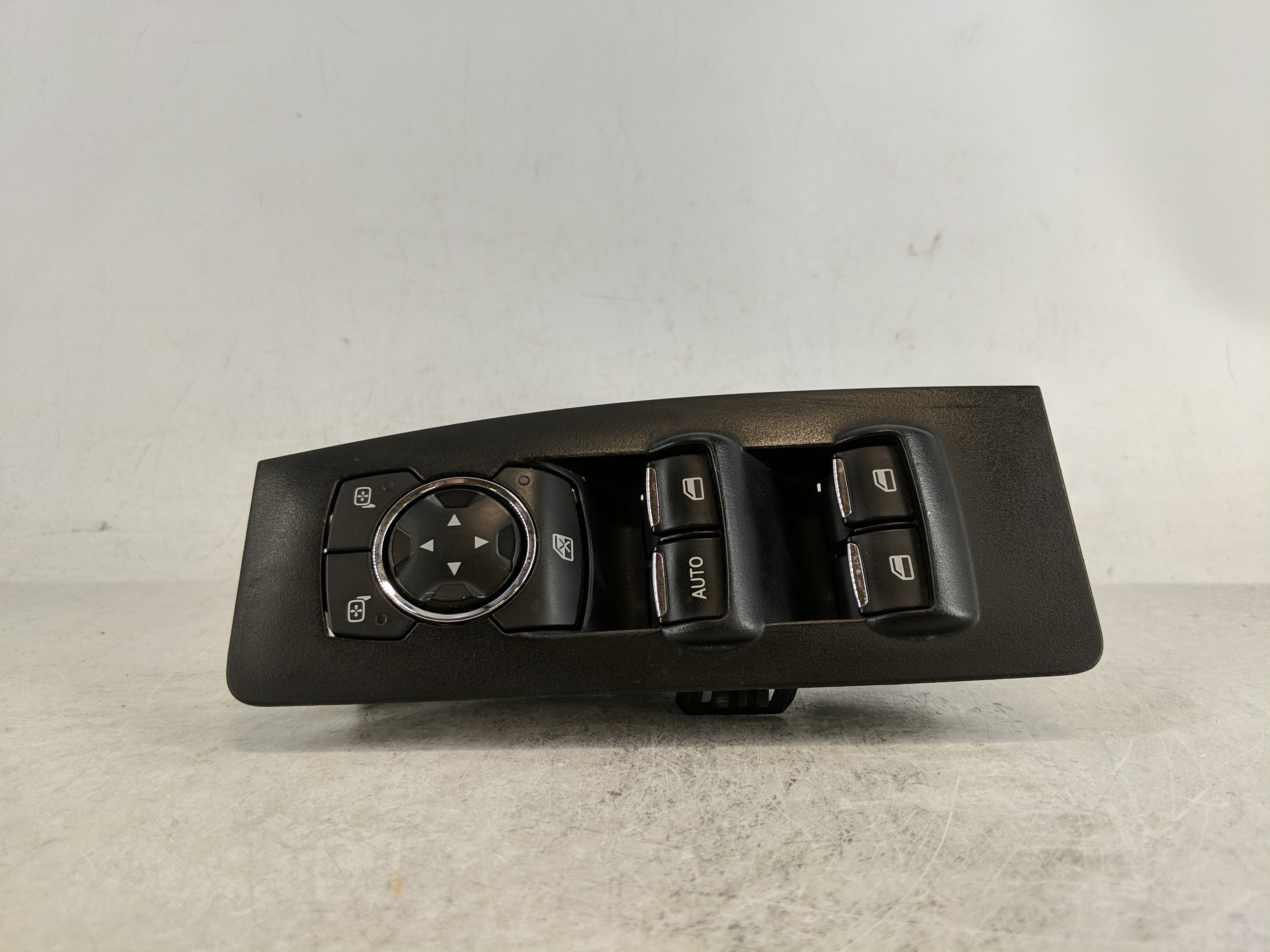 Picture of 2013-2019 Ford Taurus Driver Left Door Master Power Window Switch 1190415