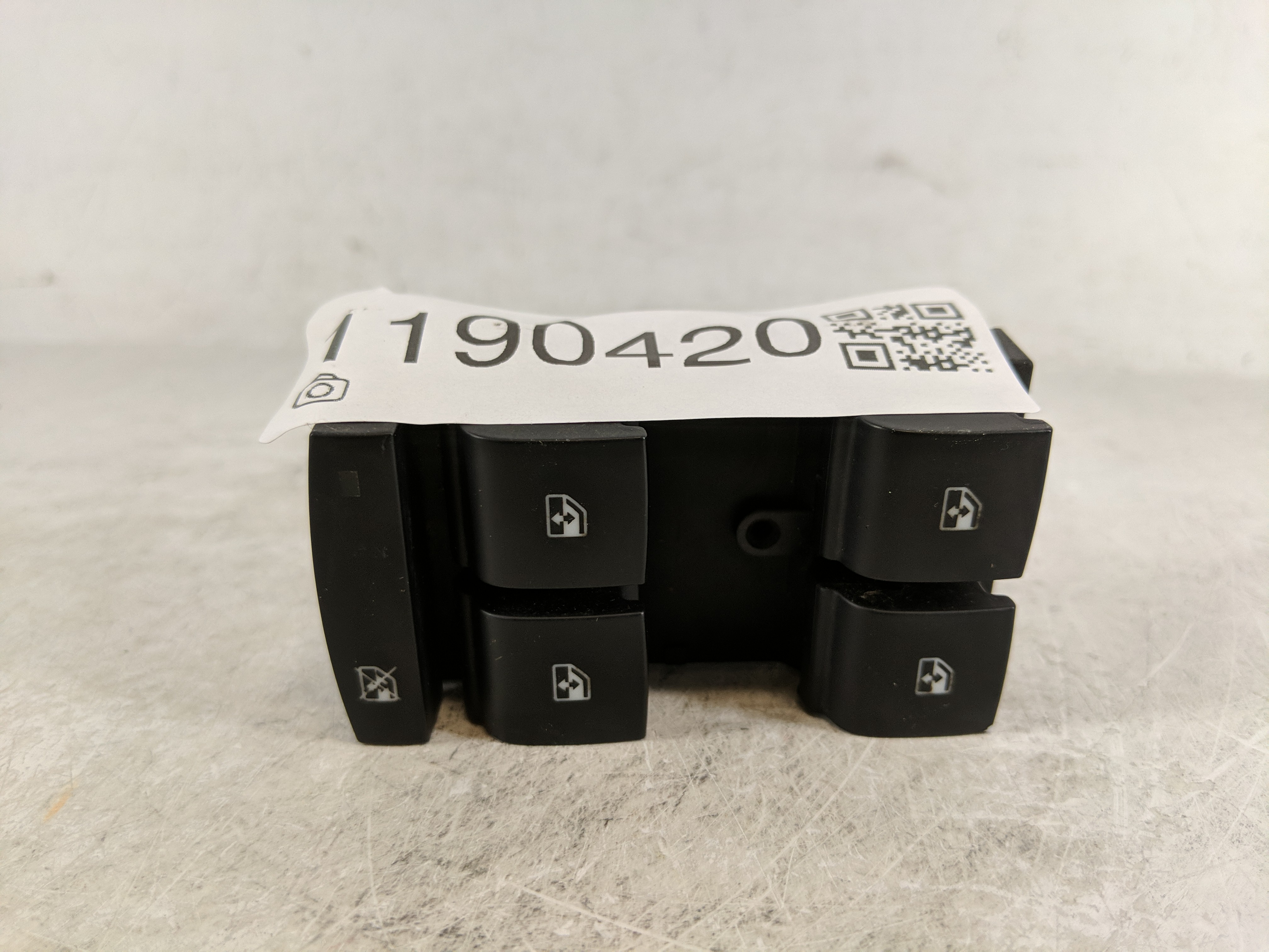 Picture of 2012-2014 Buick Verano Driver Left Door Master Power Window Switch 1190420