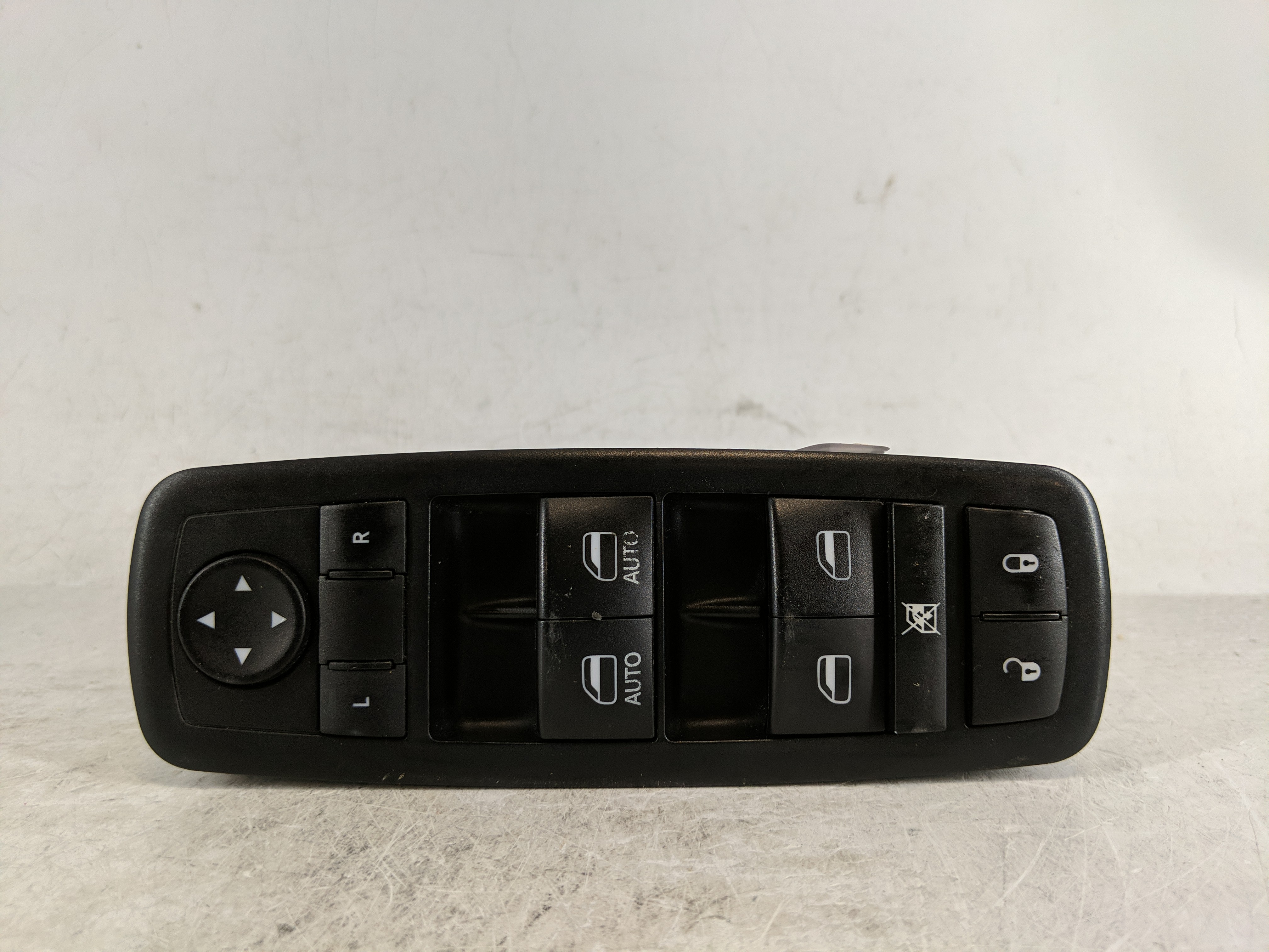 Picture of 2016 Jeep Grand Cherokee Driver Left Door Master Power Window Switch 1190430