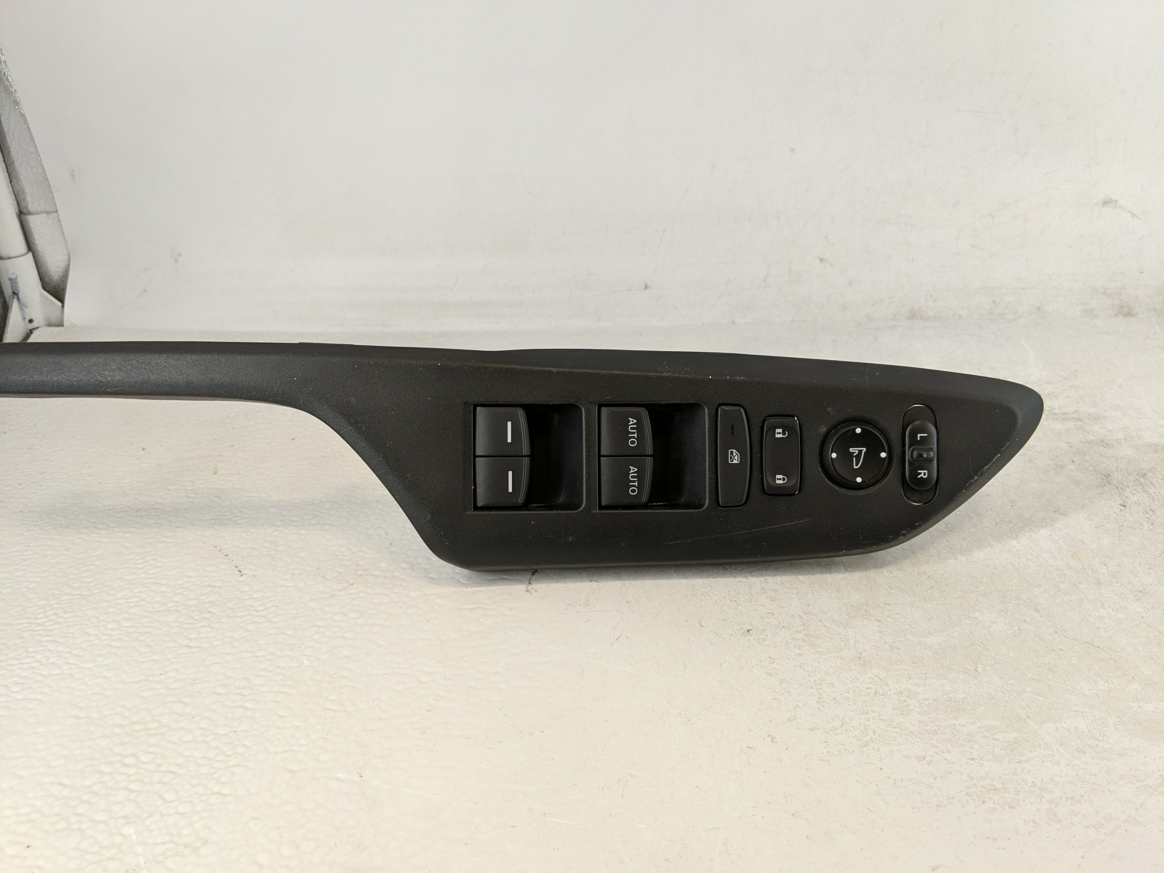 Picture of 2016-2021 Honda Civic Driver Left Door Master Power Window Switch M64590 1190432