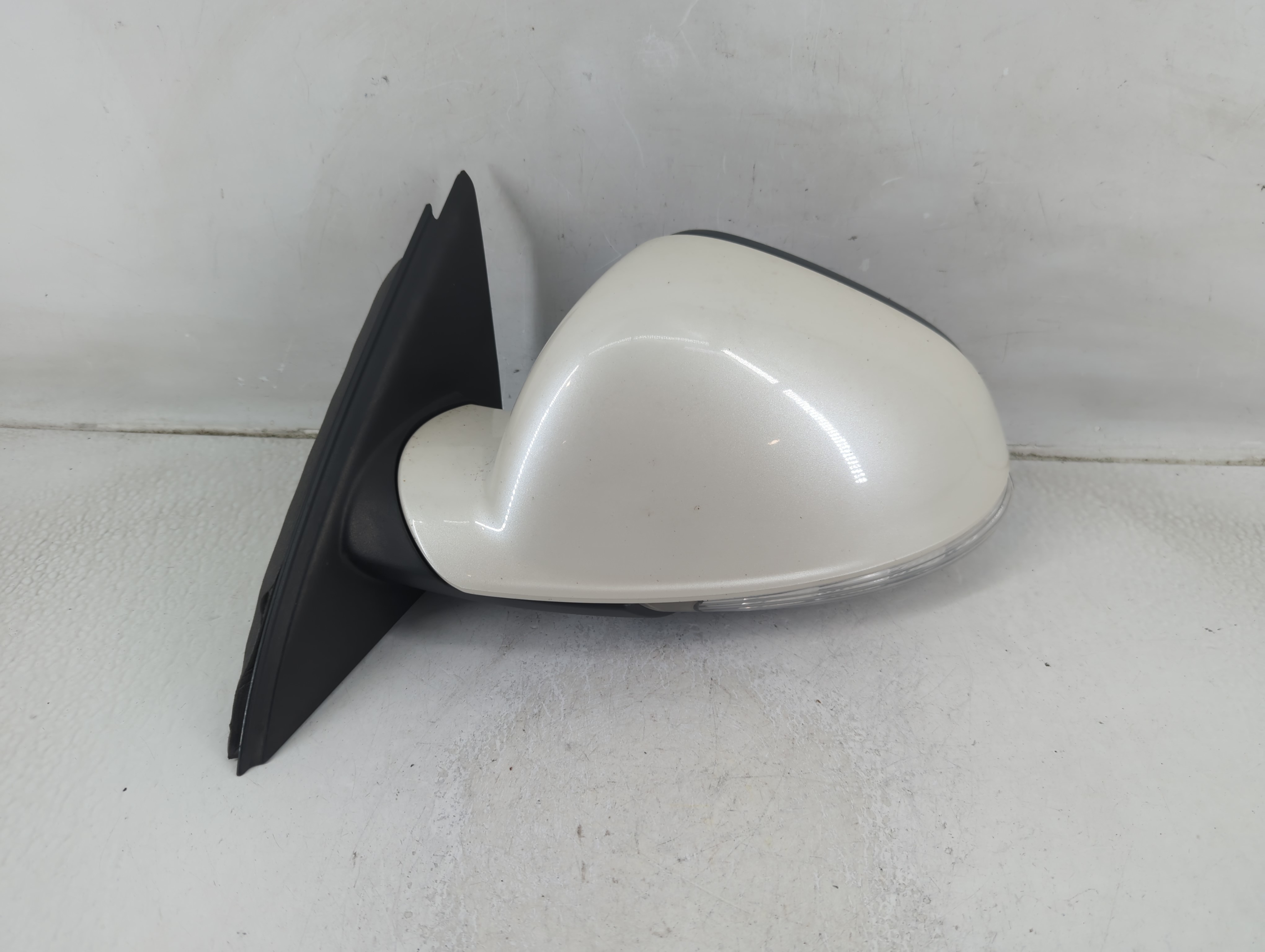 Picture of 2012-2017 Buick Regal Driver Left Side View Power Door Mirror White 1190442