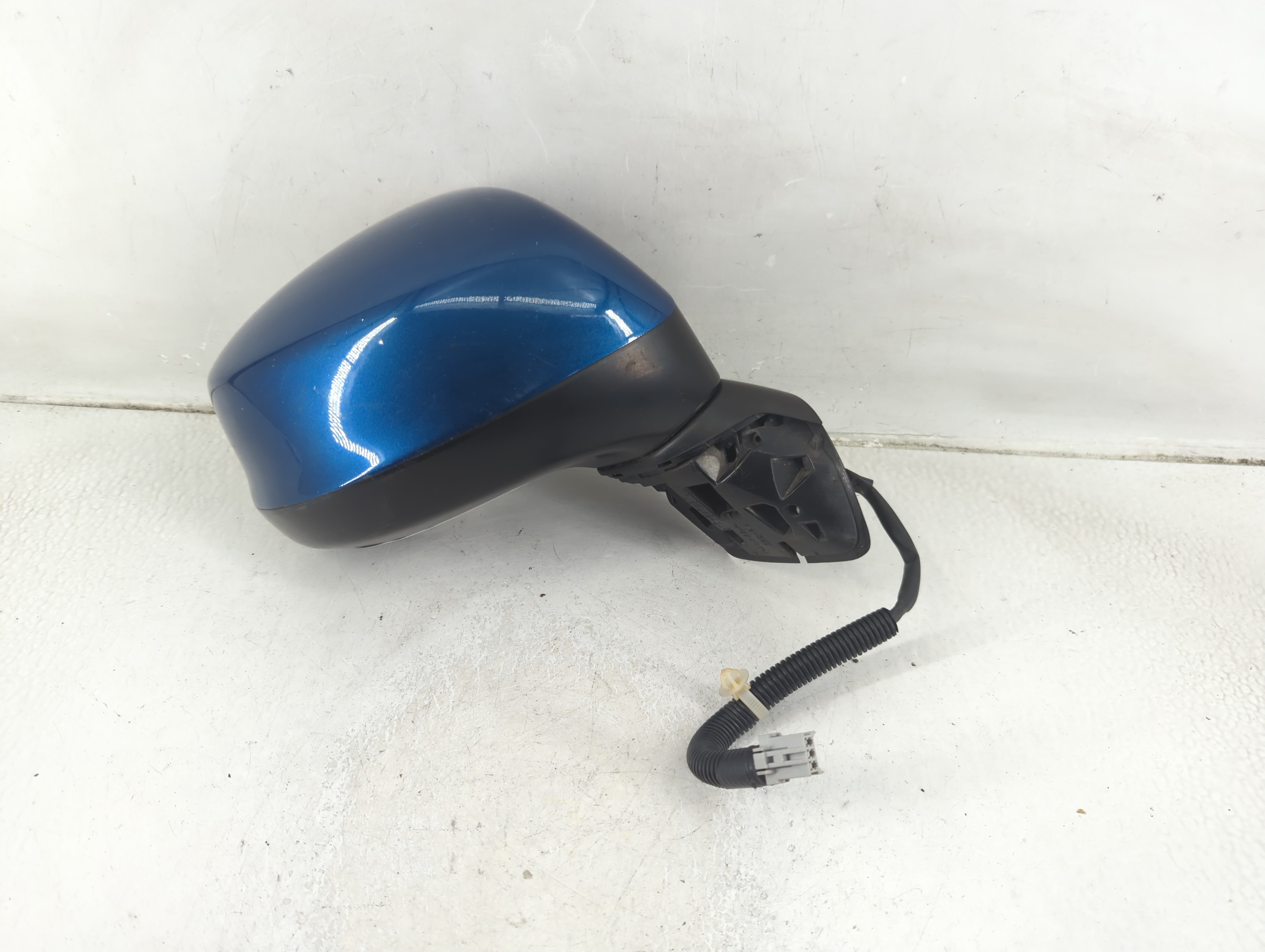 2008 Honda Cr-v Passenger Right Side View Power Door Mirror Blue 1190448 - Oemusedautoparts1.com