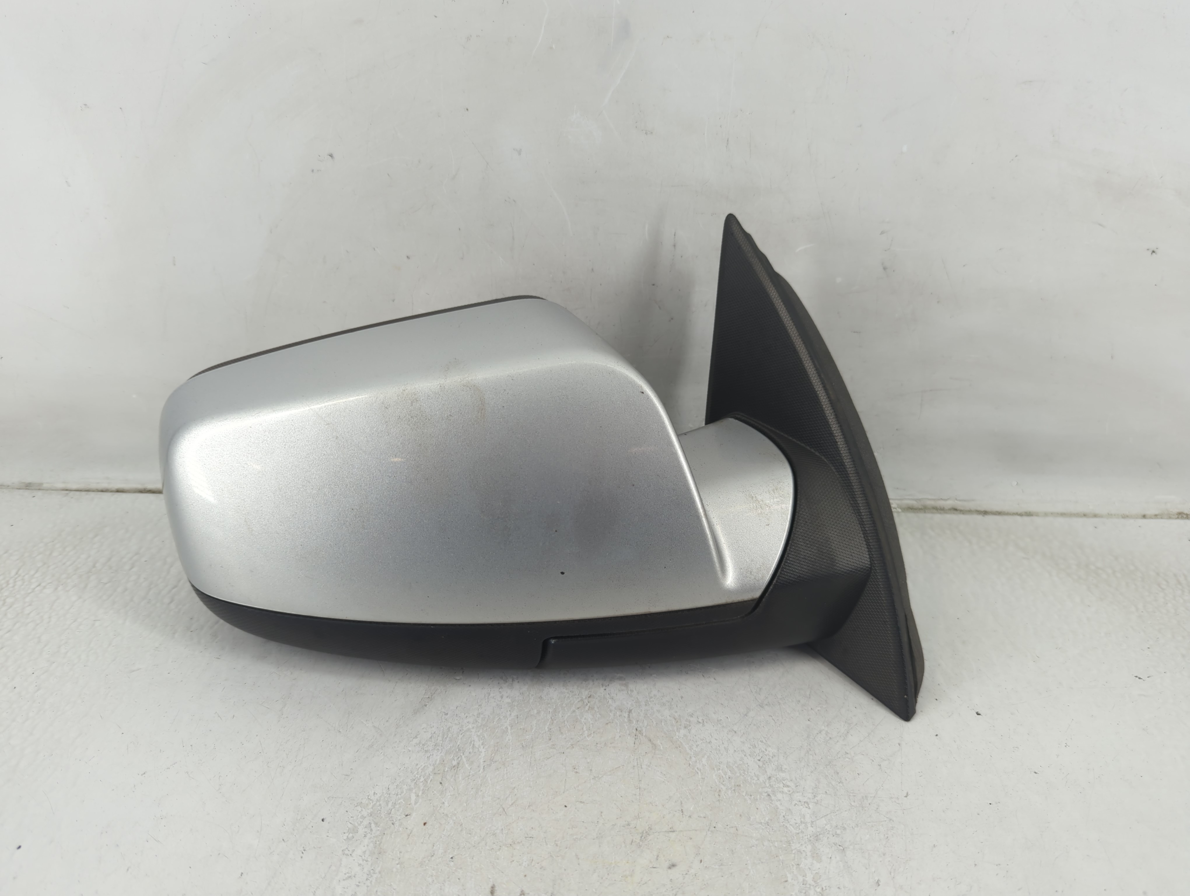 Picture of 2010-2011 Gmc Terrain Passenger Right Side View Power Door Mirror Silver 1190451