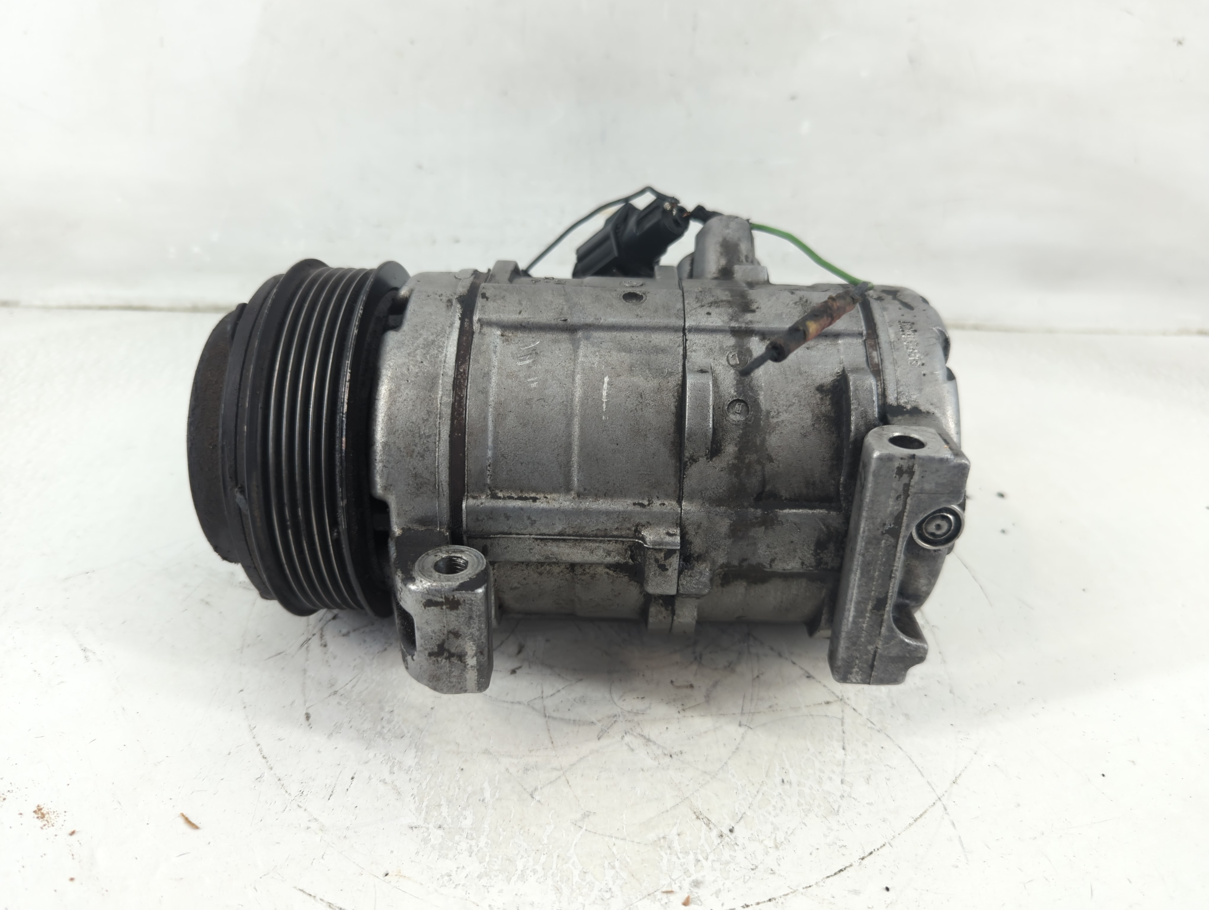 2007-2012 Gmc Acadia Air Conditioning A/c Ac Compressor Oem 1190470 - Oemusedautoparts1.com