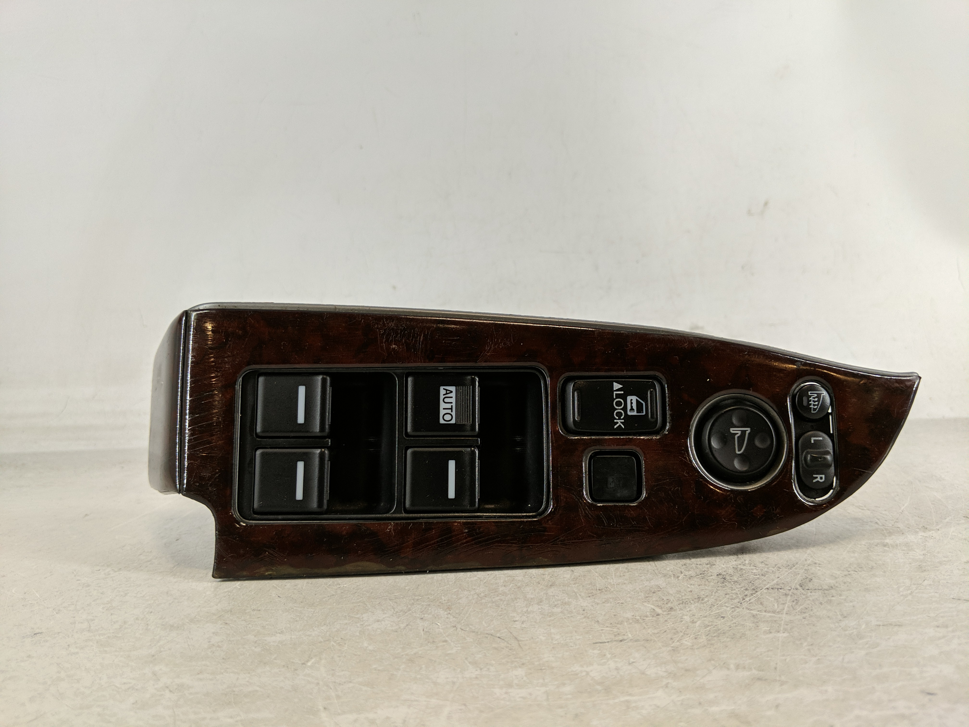 Picture of 2005-2010 Honda Odyssey Driver Left Door Master Power Window Switch 1190496