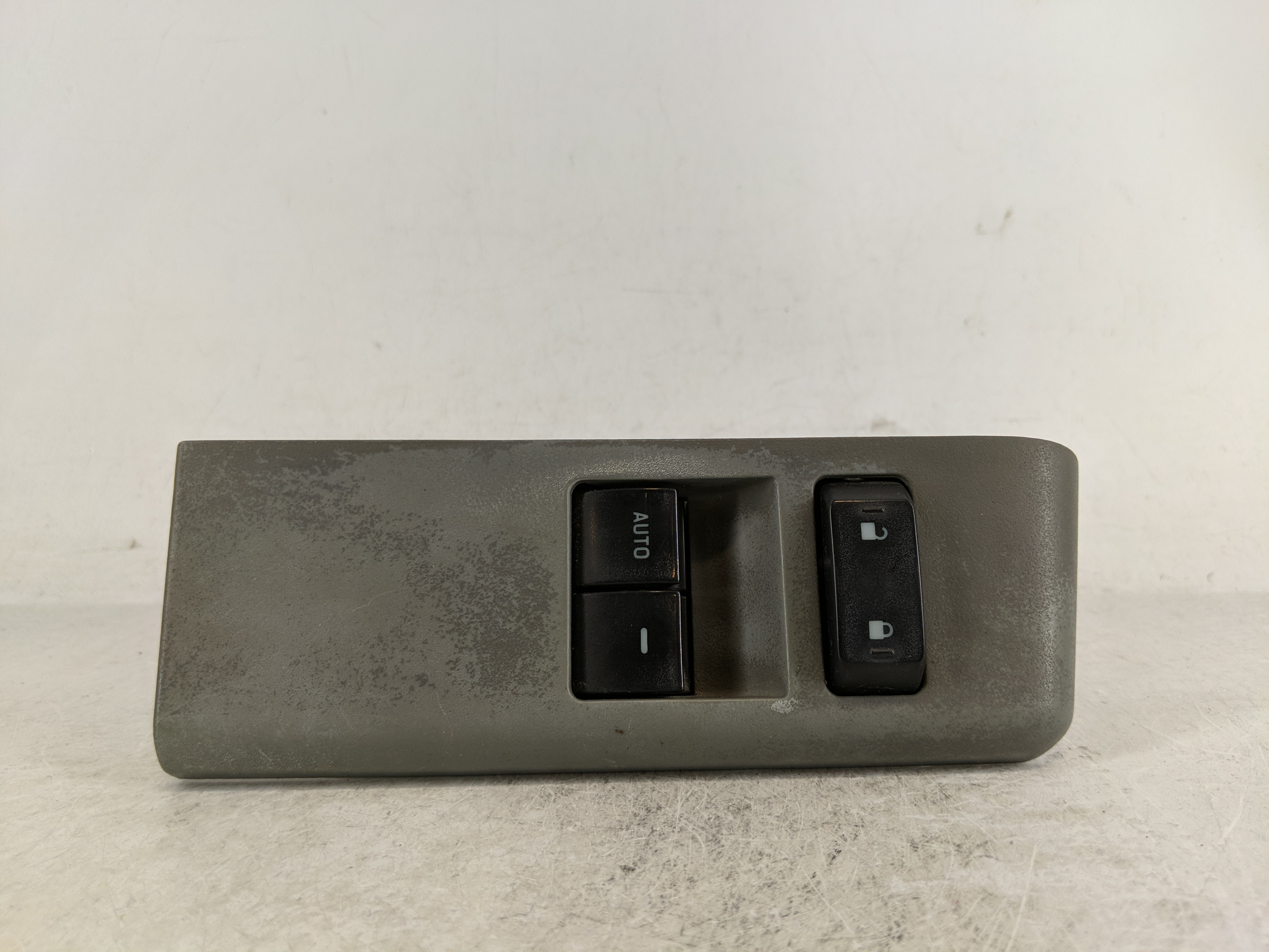 Picture of Mercedes-benz E350 Driver Left Door Master Power Window Switch 1190526