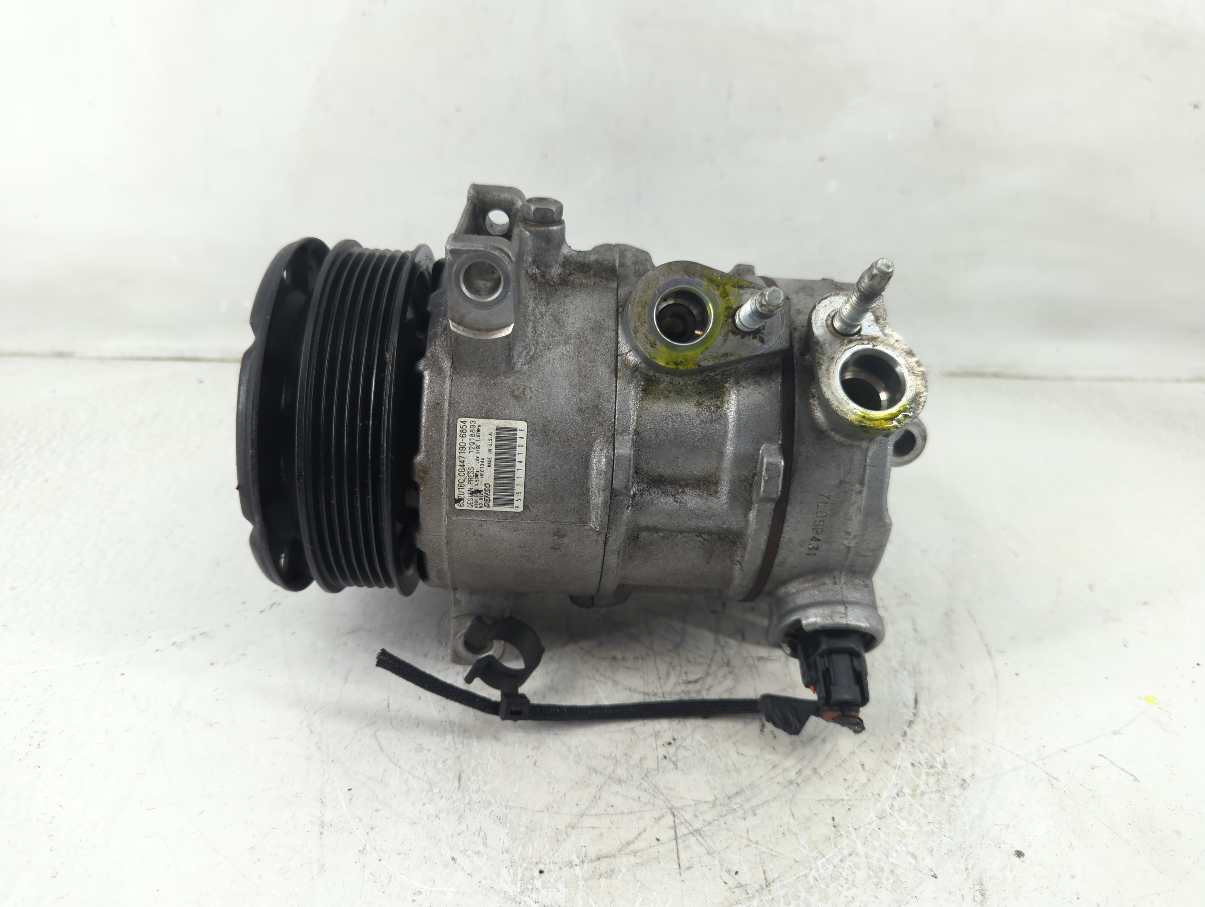 2012-2014 Chrysler 200 Air Conditioning A/c Ac Compressor Oem 1190614 - Oemusedautoparts1.com