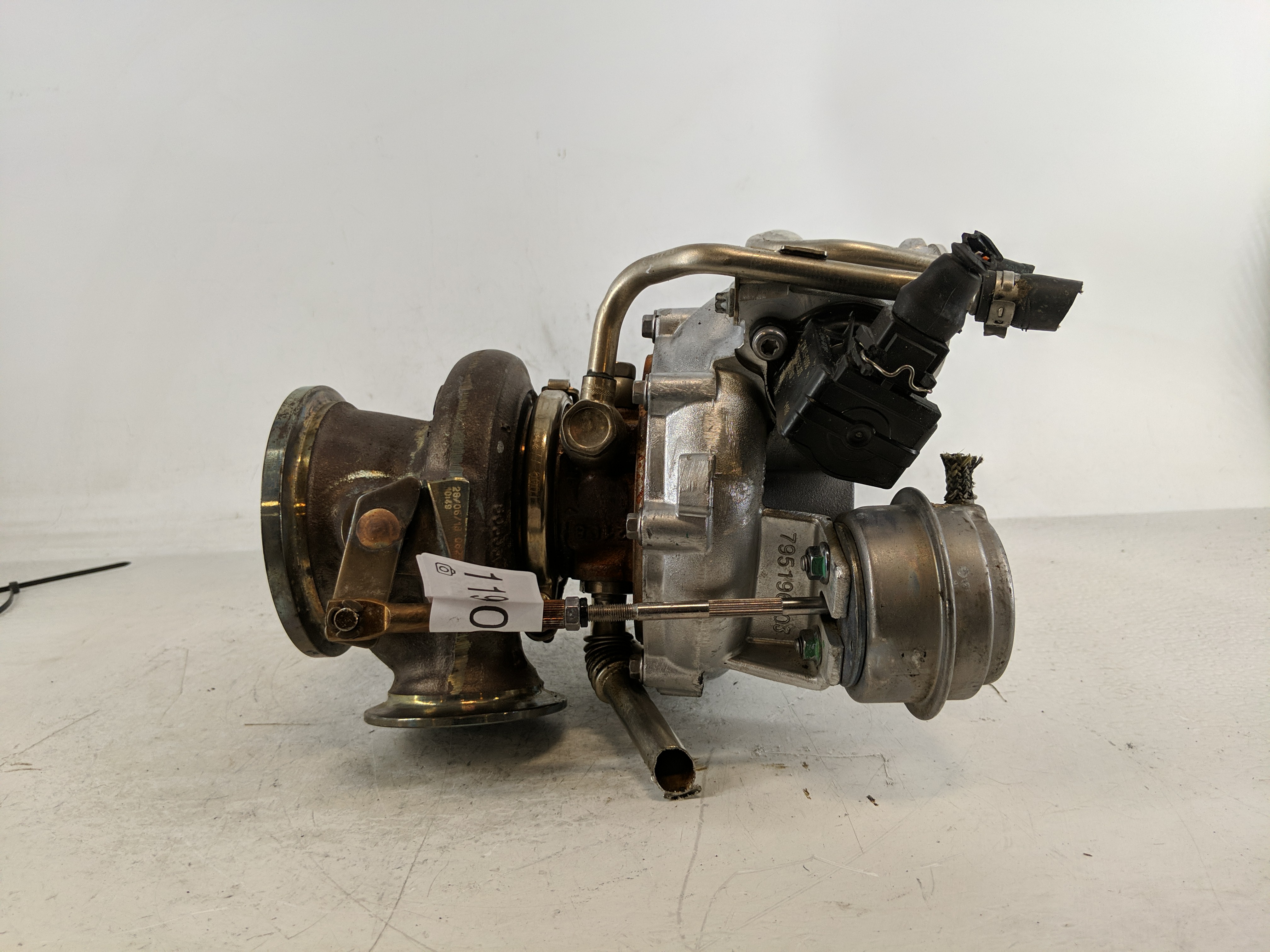 2009-2012 Bmw 750i Turbocharger Turbo Charger Super Charger Supercharger 1190629 - Oemusedautoparts1.com