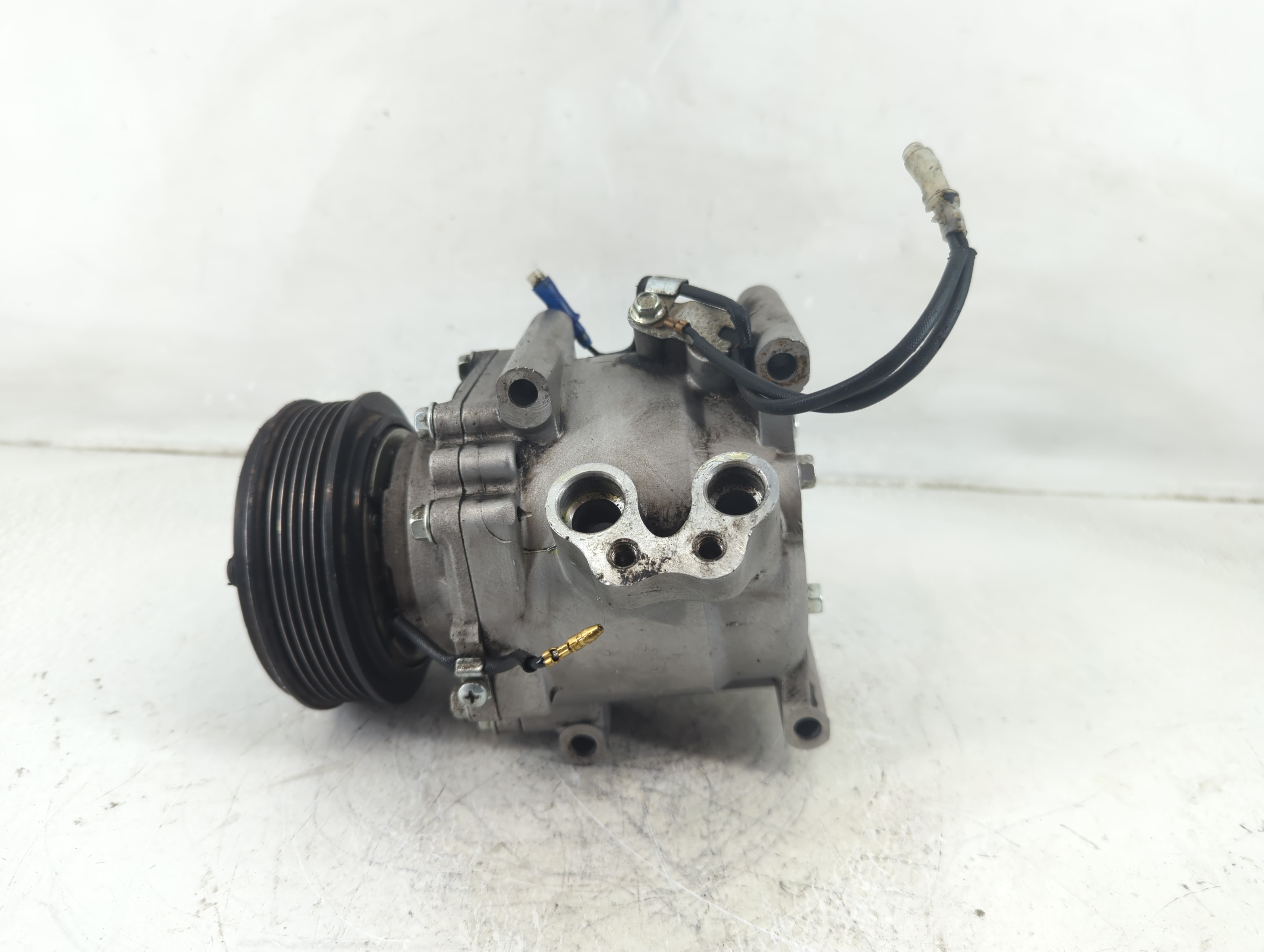1995-1999 Dodge Stratus Air Conditioning A/c Ac Compressor Oem 1190656 - Oemusedautoparts1.com