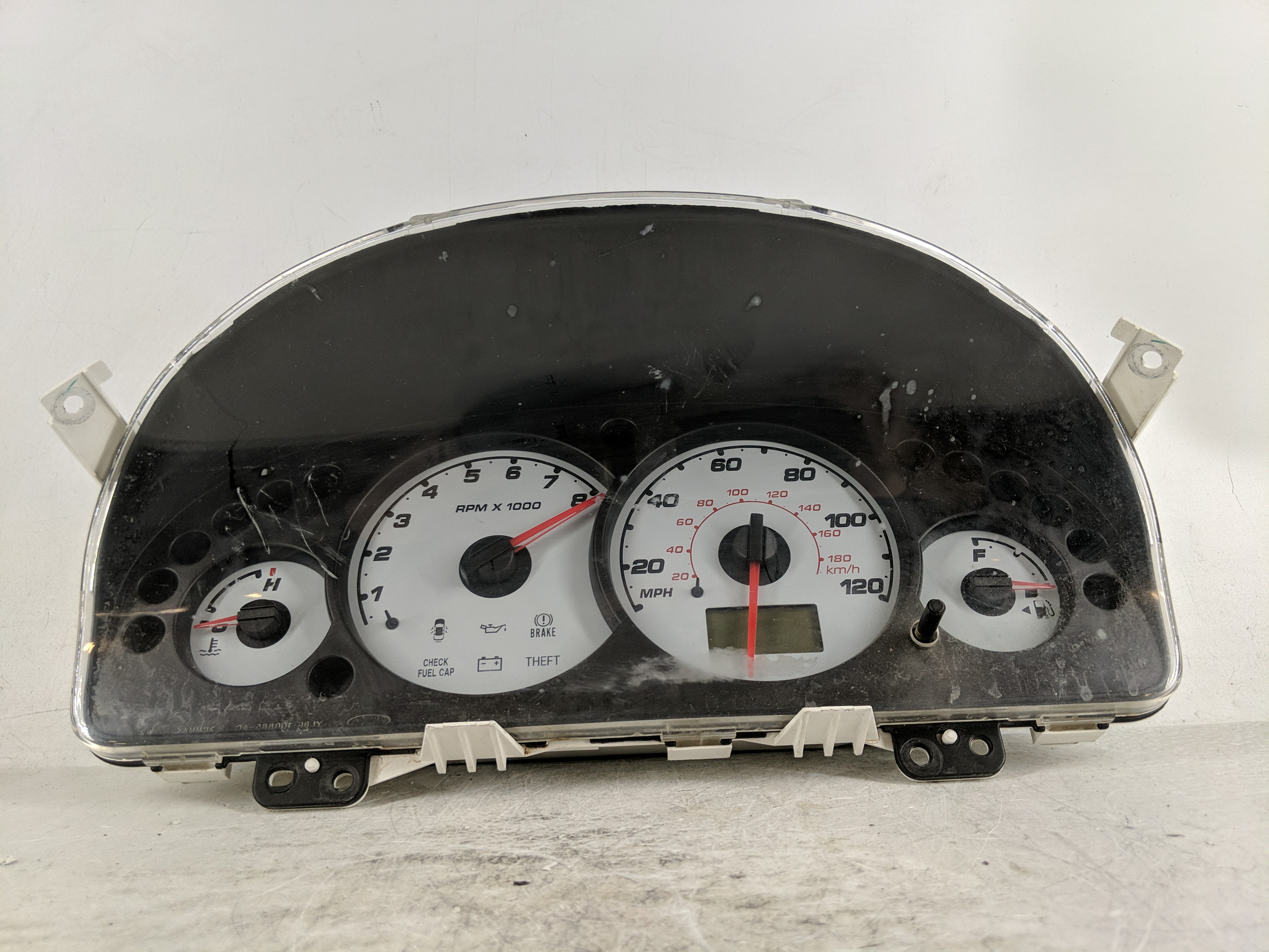 2001-2002 Ford Escape Speedometer Instrument Cluster Gauges Iual09419l 1190747 - Oemusedautoparts1.com
