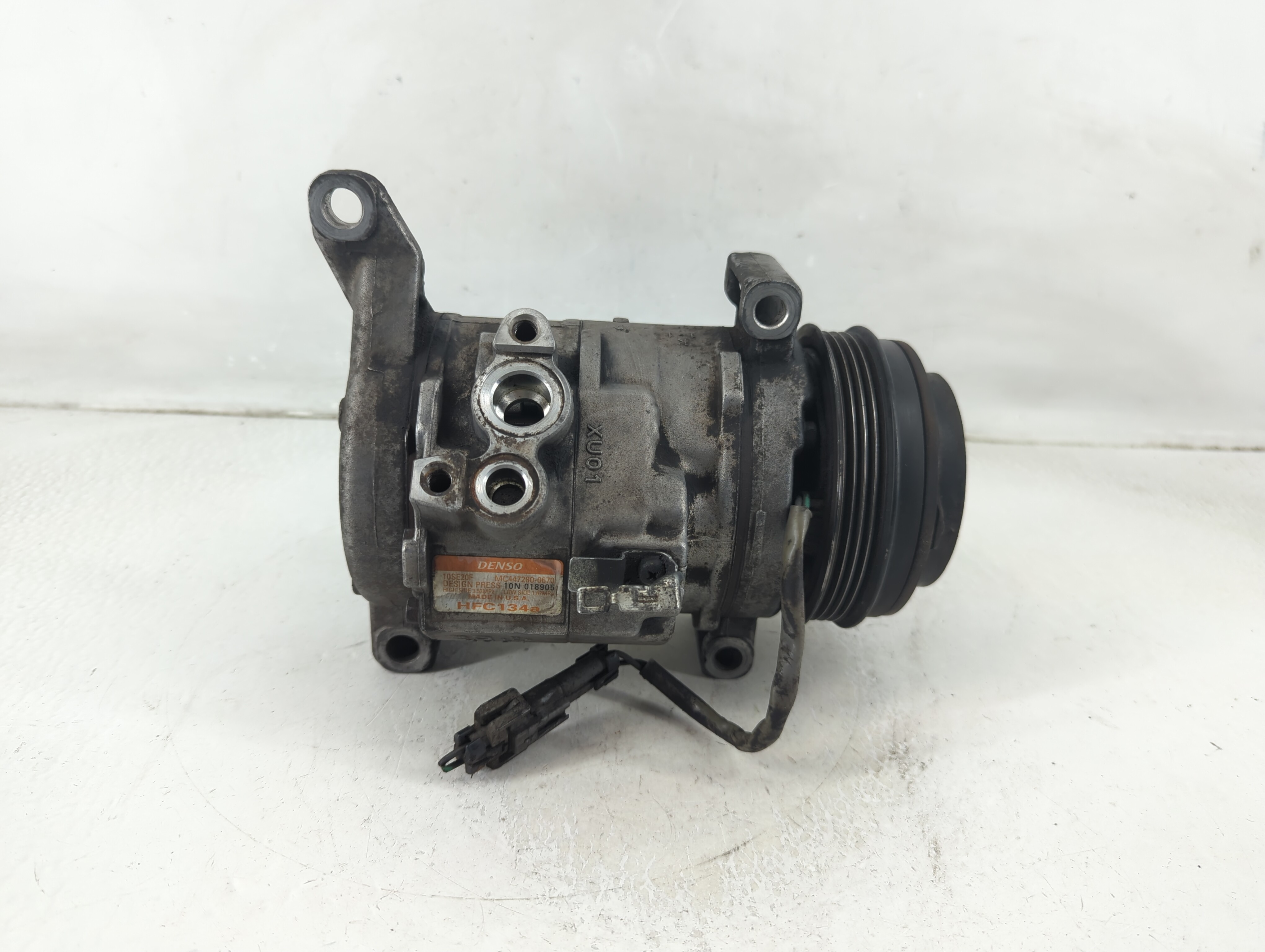 2010-2014 Gmc Yukon Xl 1500 Air Conditioning A/c Ac Compressor Oem 1190760 - Oemusedautoparts1.com