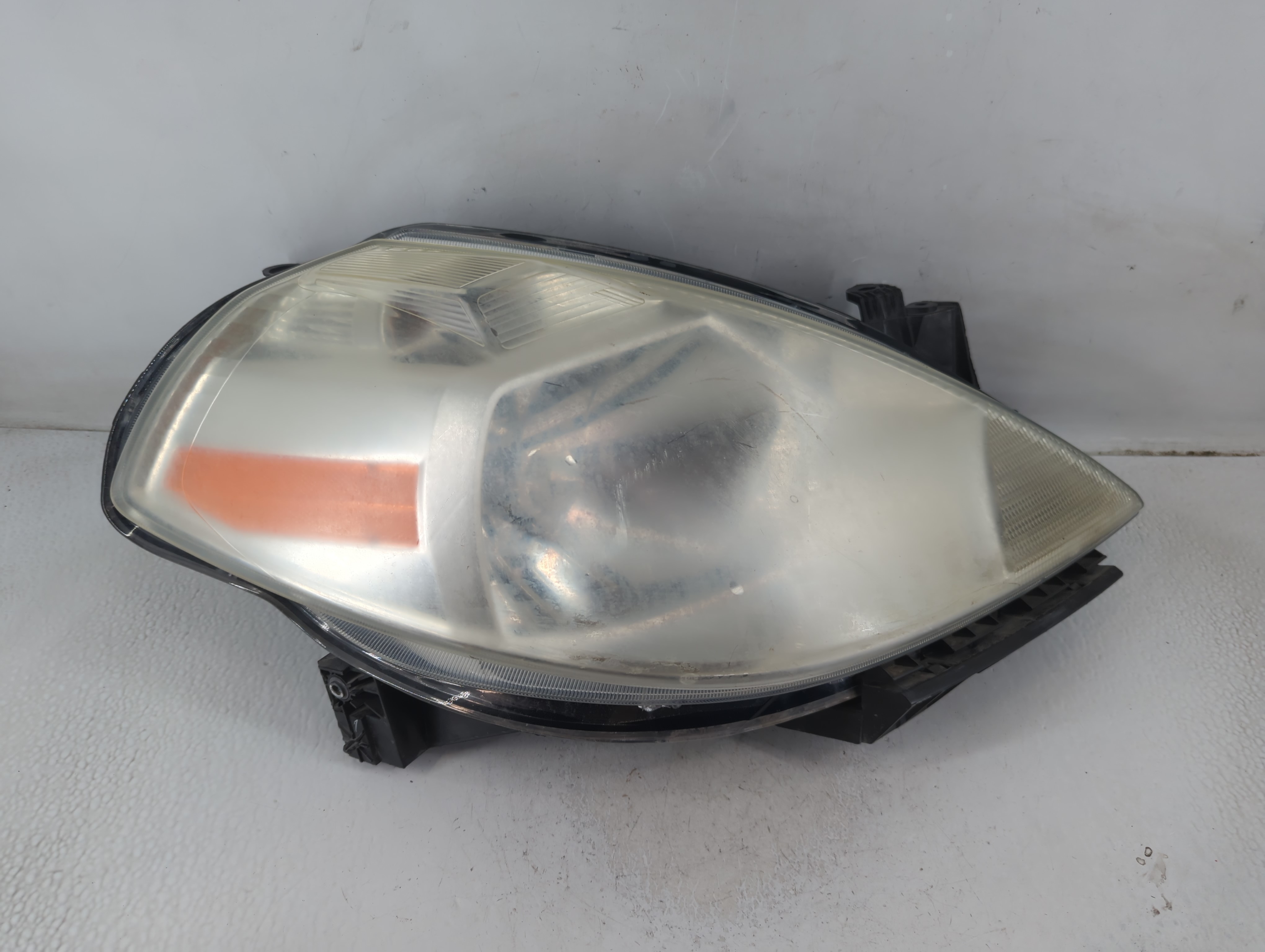 2007-2012 Nissan Versa Driver Left Oem Head Light Headlight Lamp 1190778 - Oemusedautoparts1.com