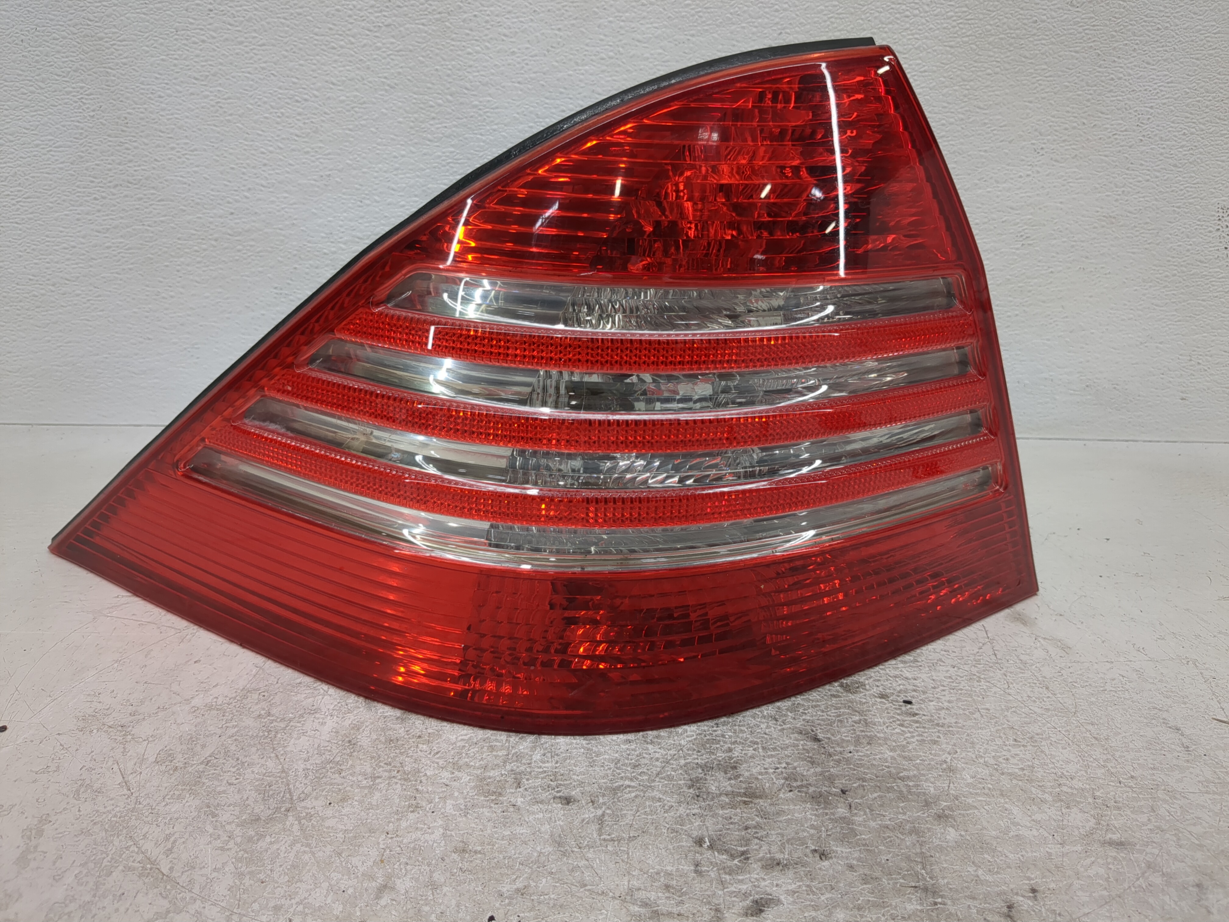 Picture of 2003-2006 Mercedes-benz S430 Driver Left Side Tail Light Taillight Oem 1190804