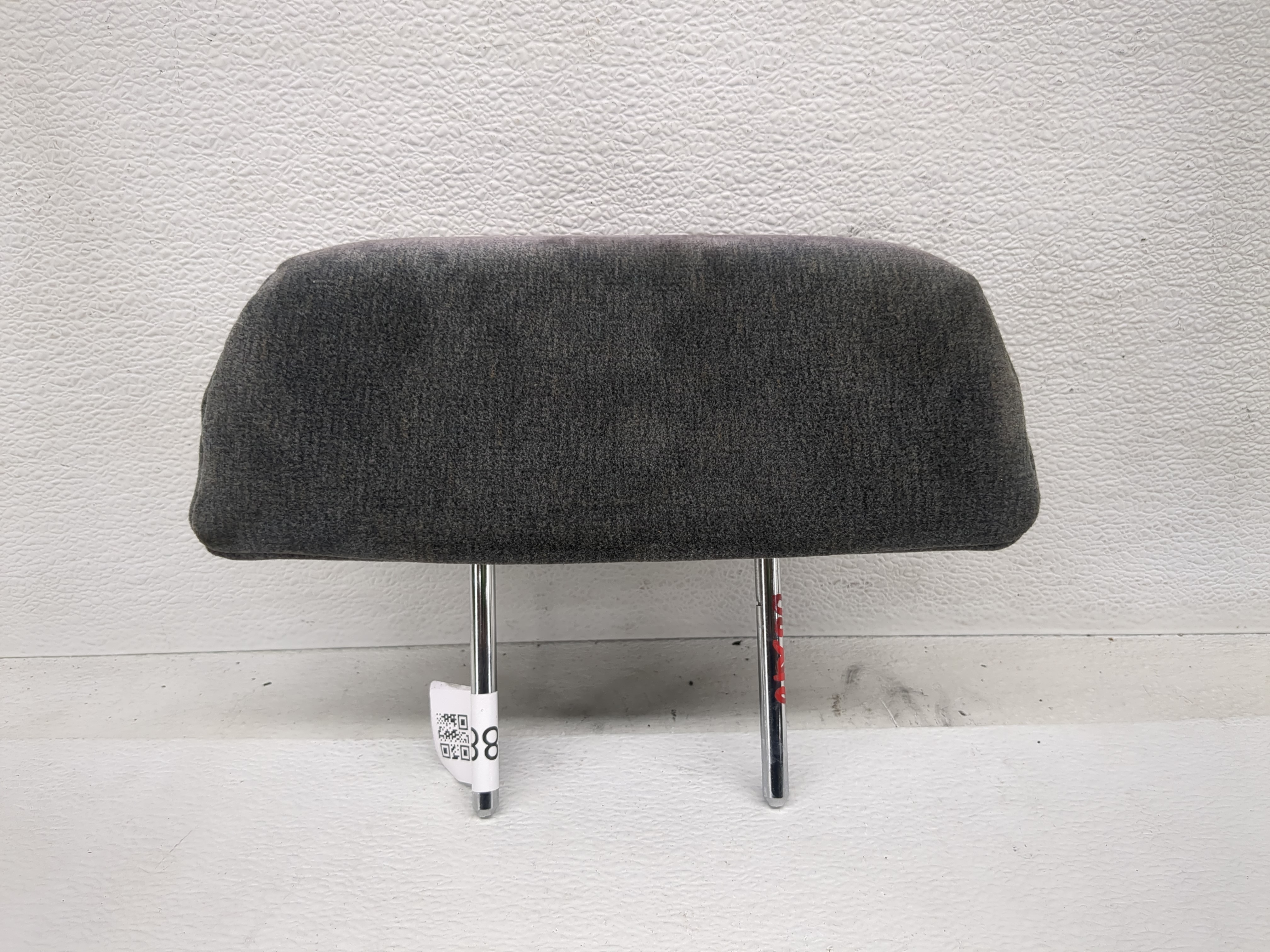 Picture of 2002-2005 Hyundai Sonata Headrest Head Rest Rear Center Seat Black 1190881