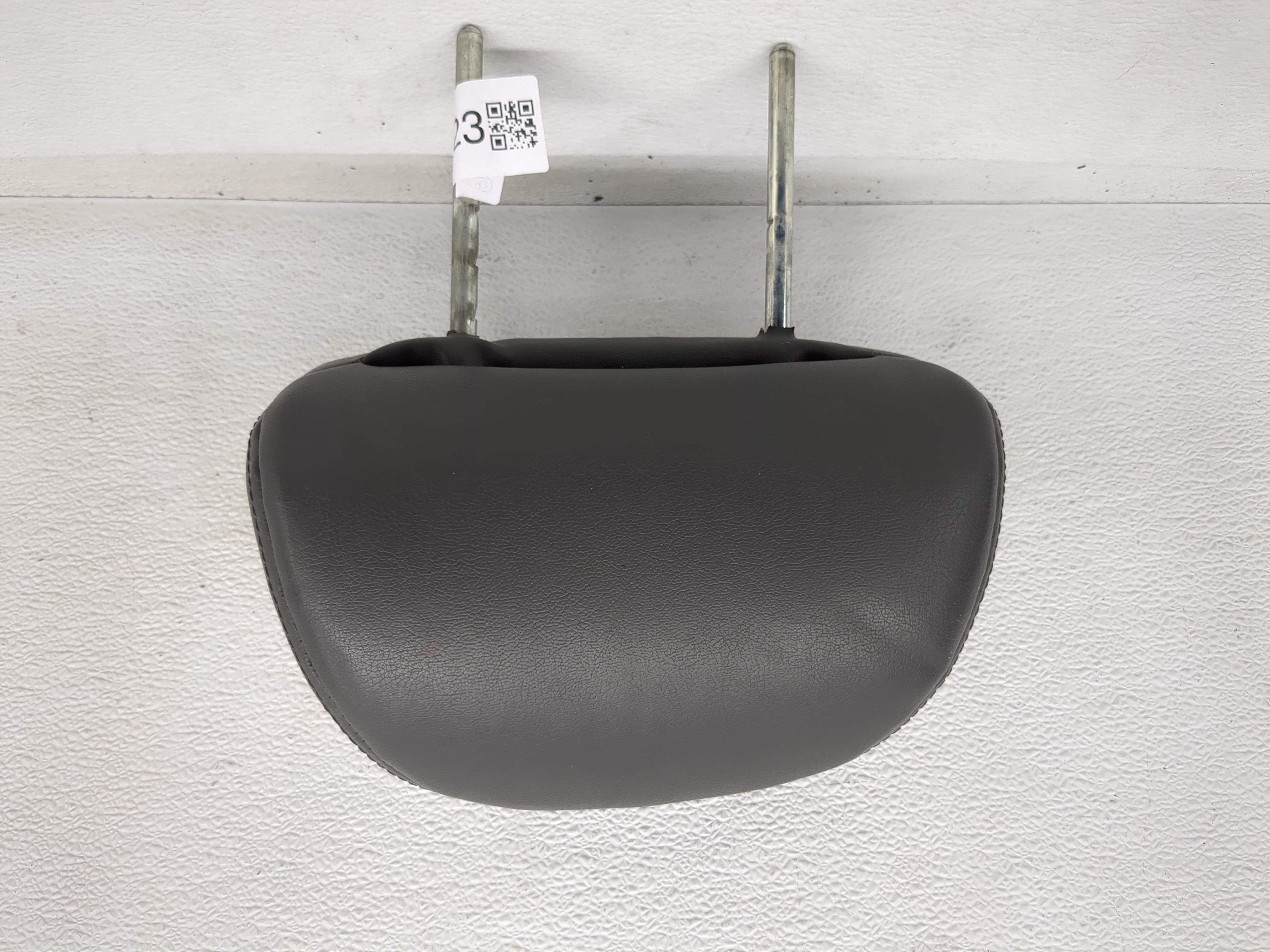 Picture of 2001-2004 Ford Escape Headrest Head Rest Rear Seat Dark Gray 1190923