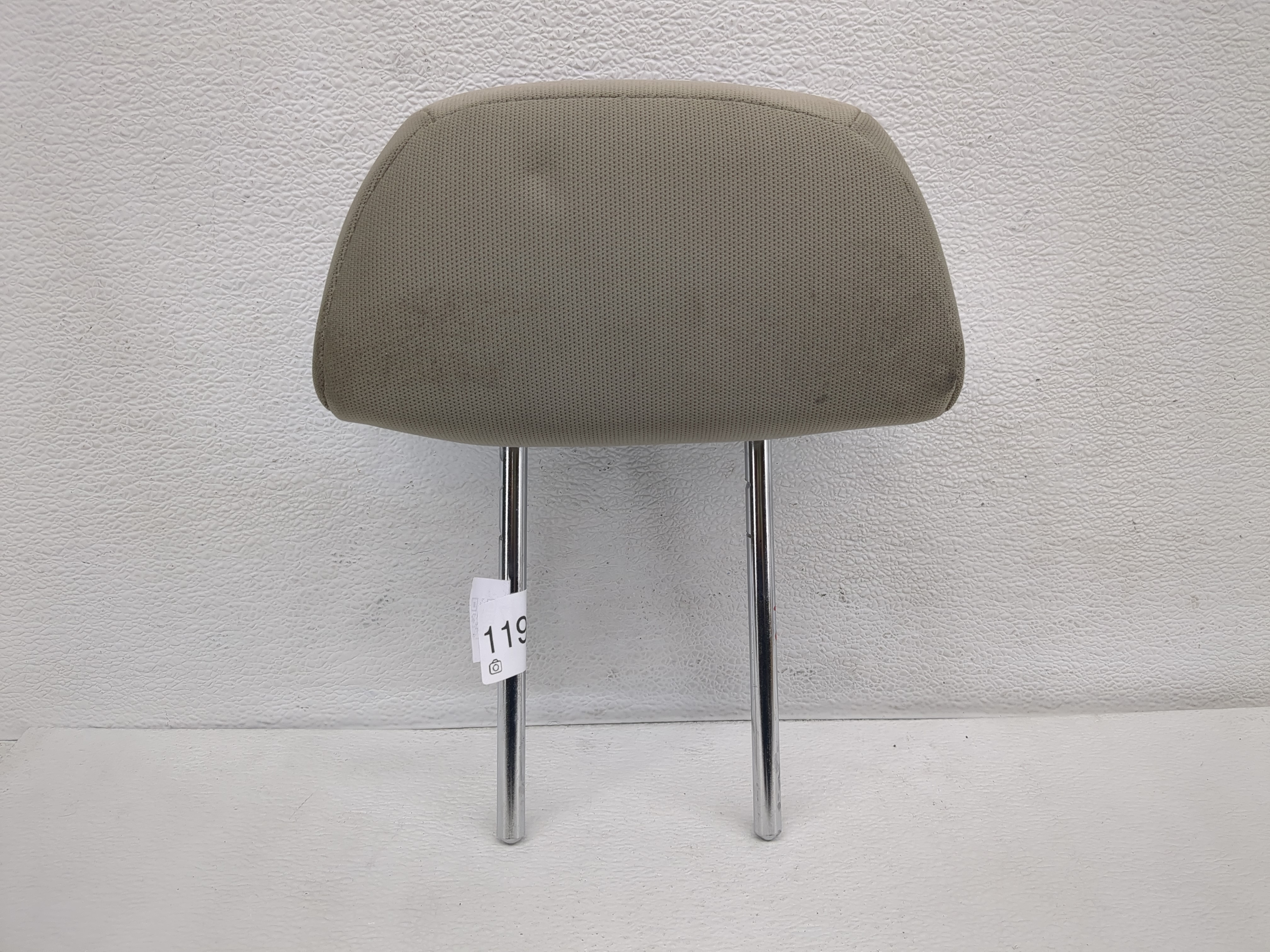 Picture of 2008-2009 Ford Focus Headrest Head Rest Front Driver Passenger Seat Grey 1190927