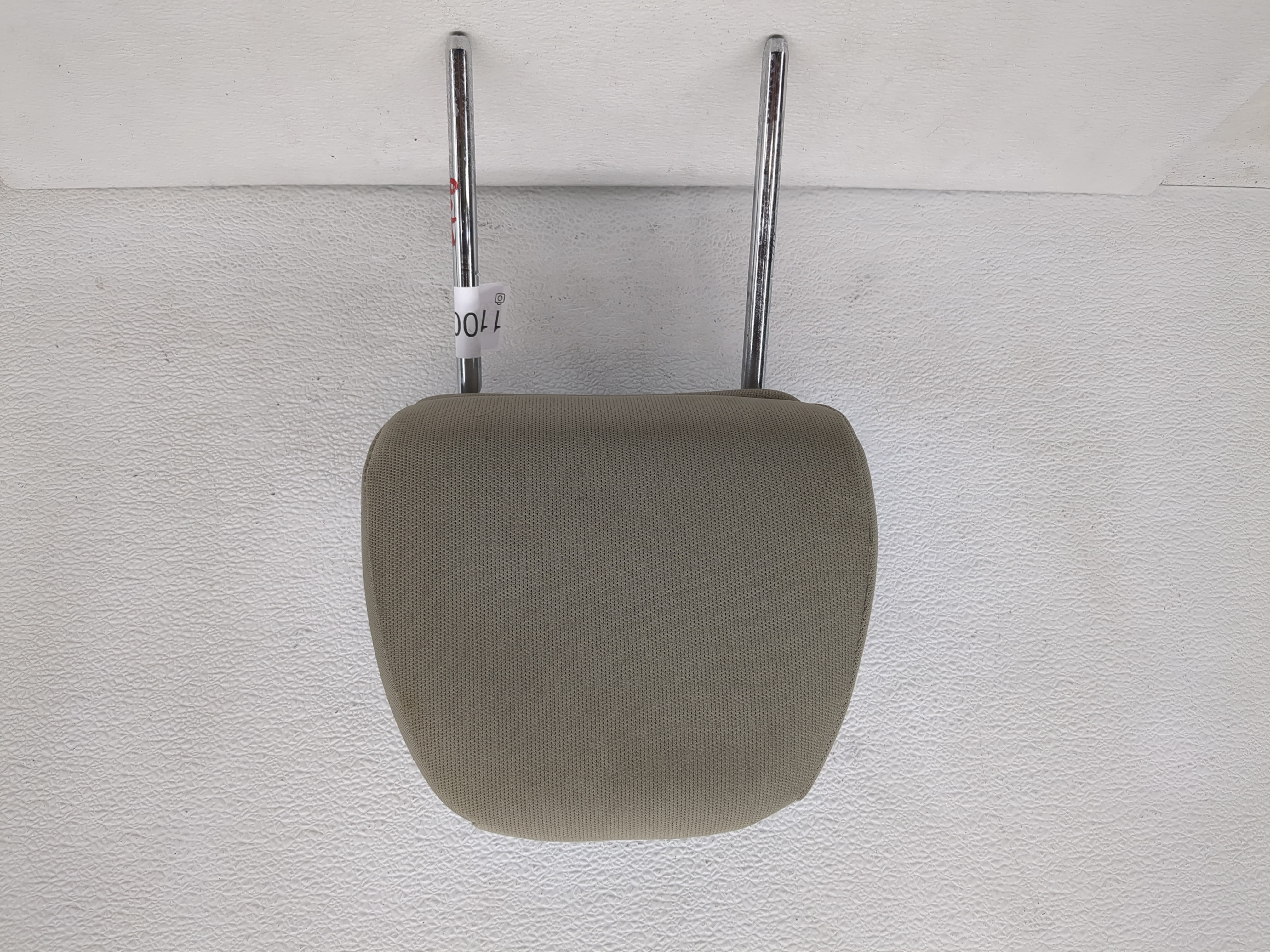 Picture of 2008-2009 Ford Focus Headrest Head Rest Front Driver Passenger Seat 1191009