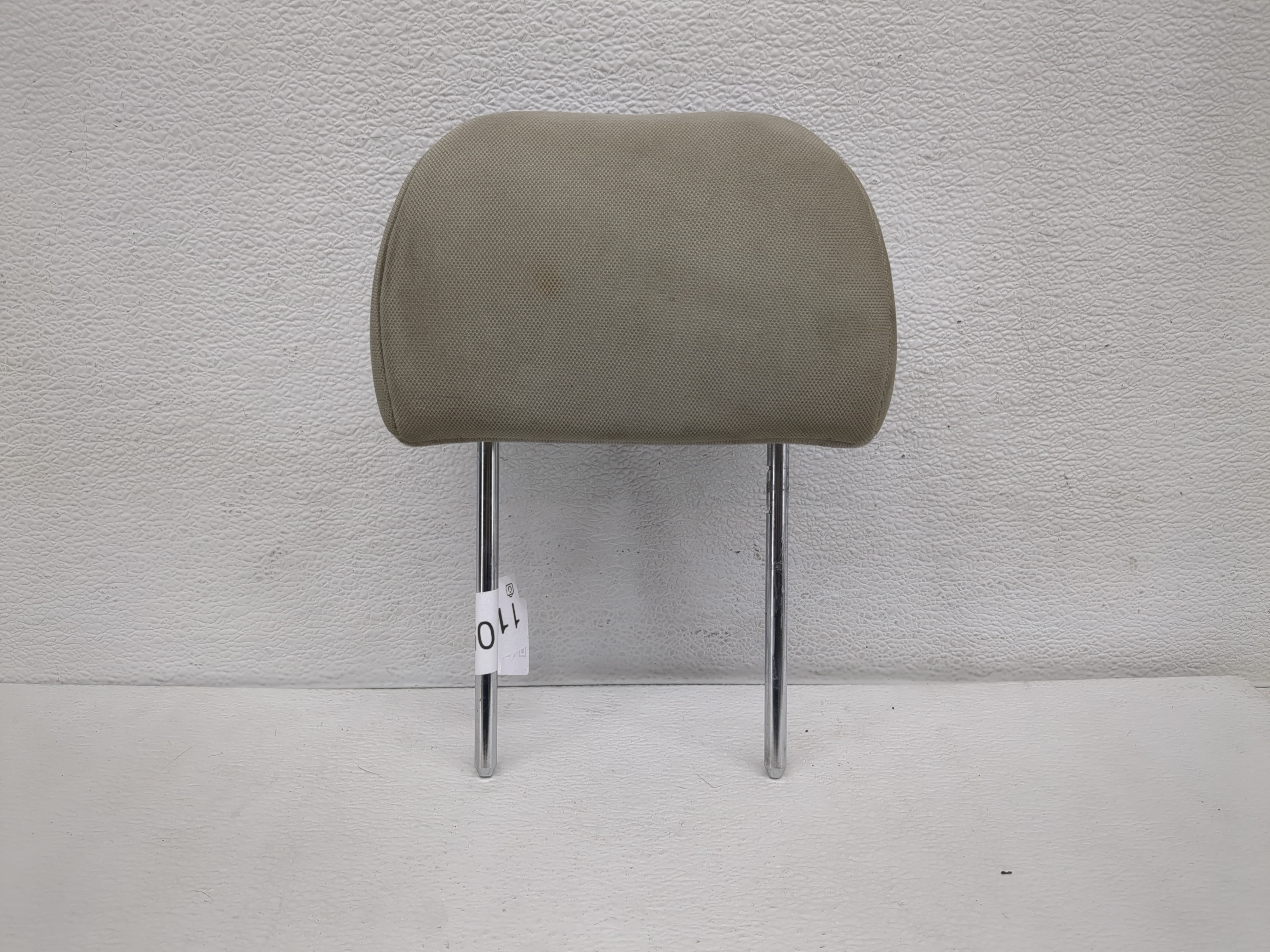 Picture of 2012-2015 Kia Rio Headrest Head Rest Front Driver Passenger Seat Grey 1191058