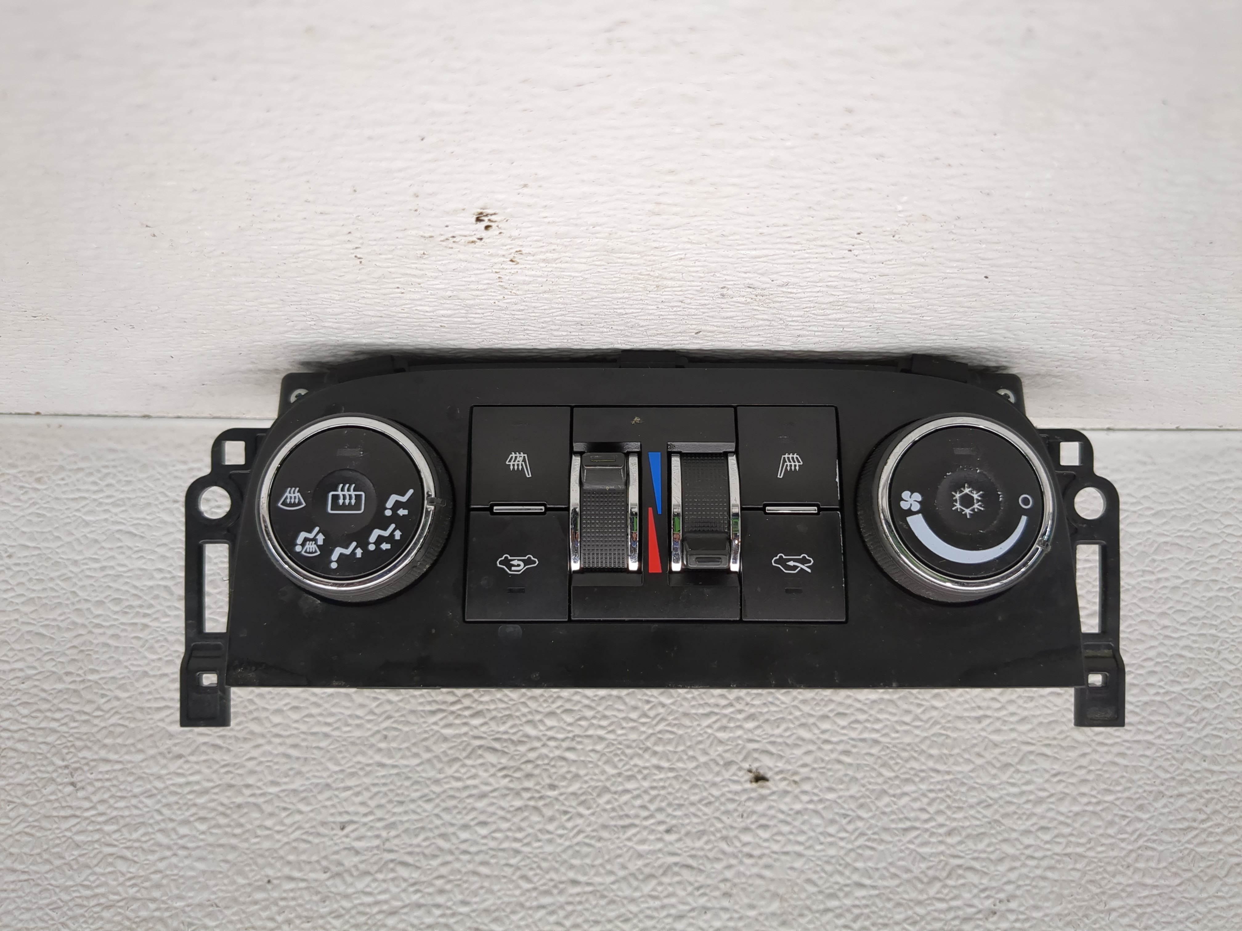 Picture of 2014-2014 Chevrolet Impala Ac Heater Climate Control 1191083