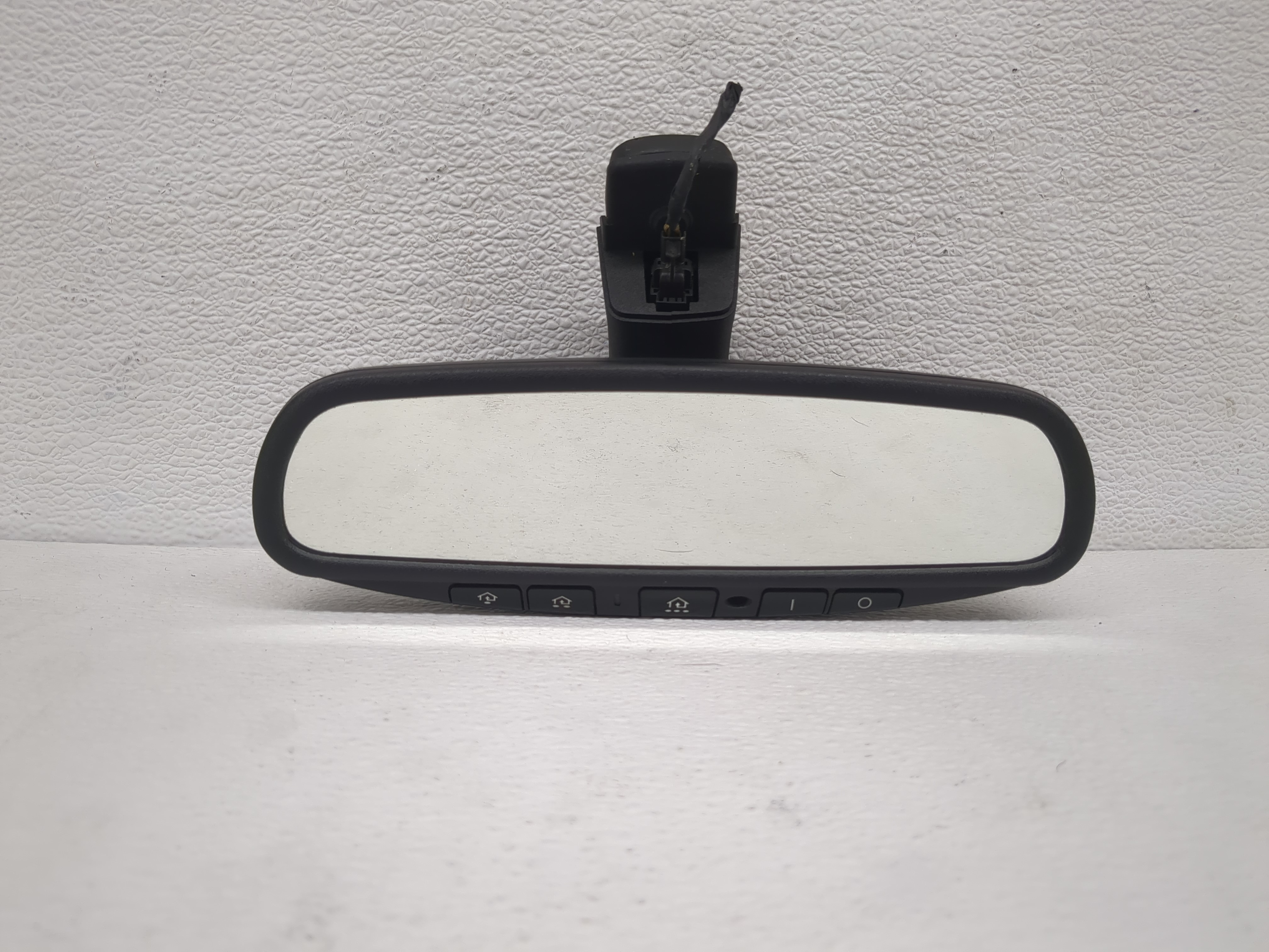 2003-2005 Hyundai Sonata Interior Rear View Mirror Oem 1191111 - Oemusedautoparts1.com