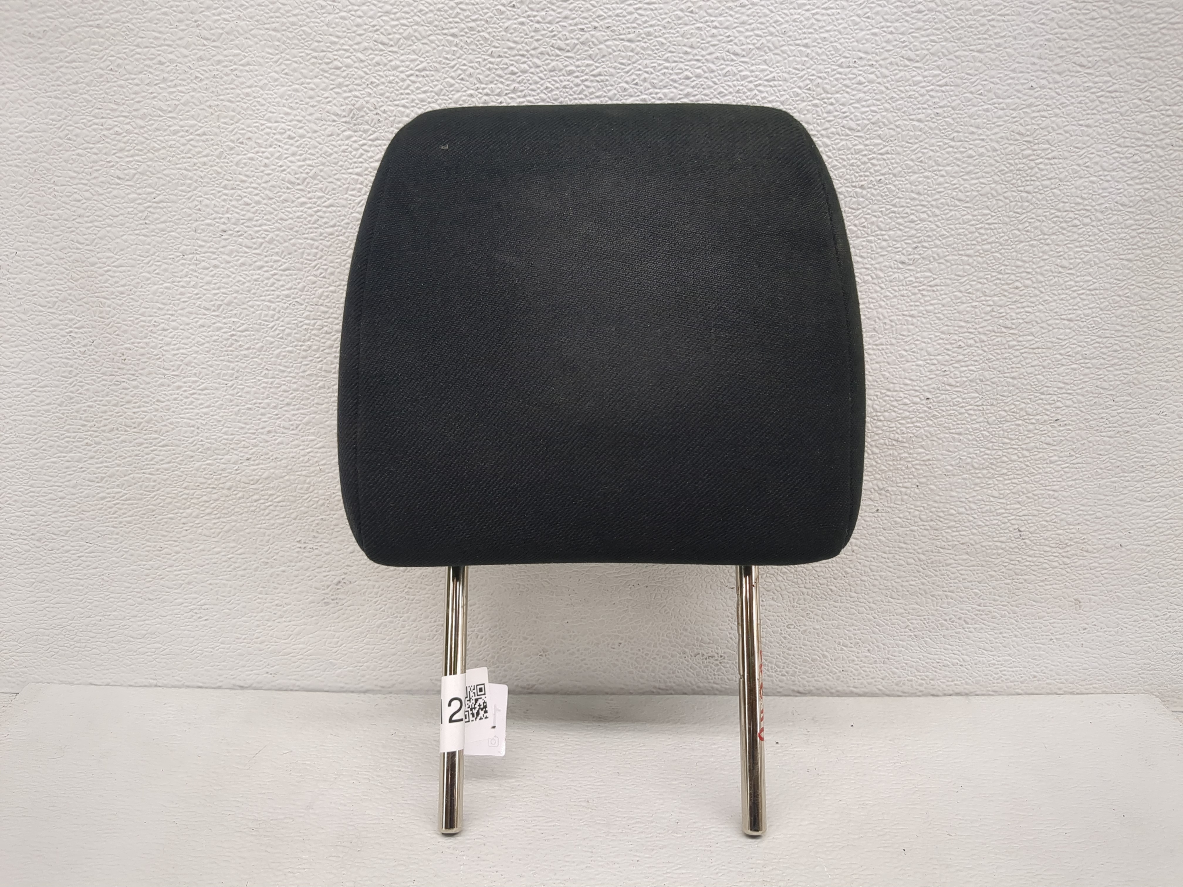 Picture of 2006-2006 Mazda 3 Headrest Head Rest Rear Seat Black 1191128