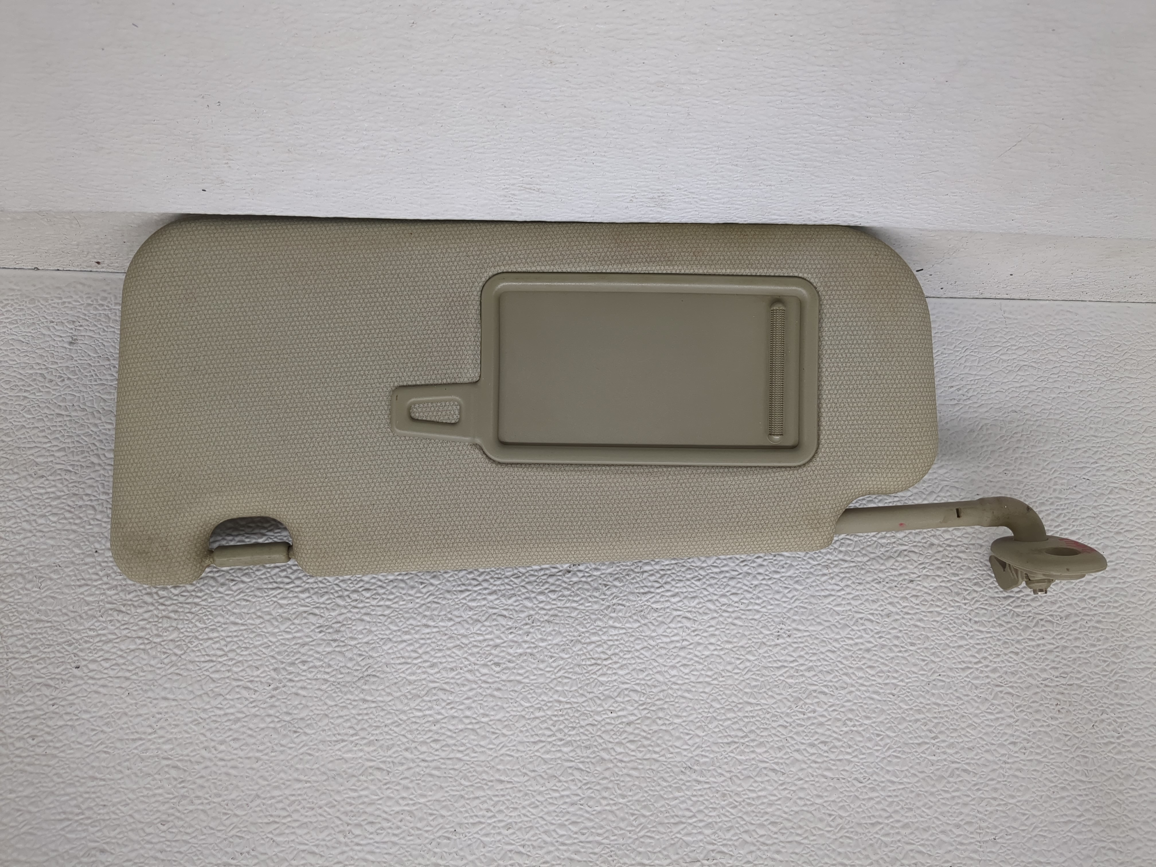 2012-2017 Kia Rio Driver Sun Visor Mirror Left Sunvisor Light Gray 1191772 - Oemusedautoparts1.com