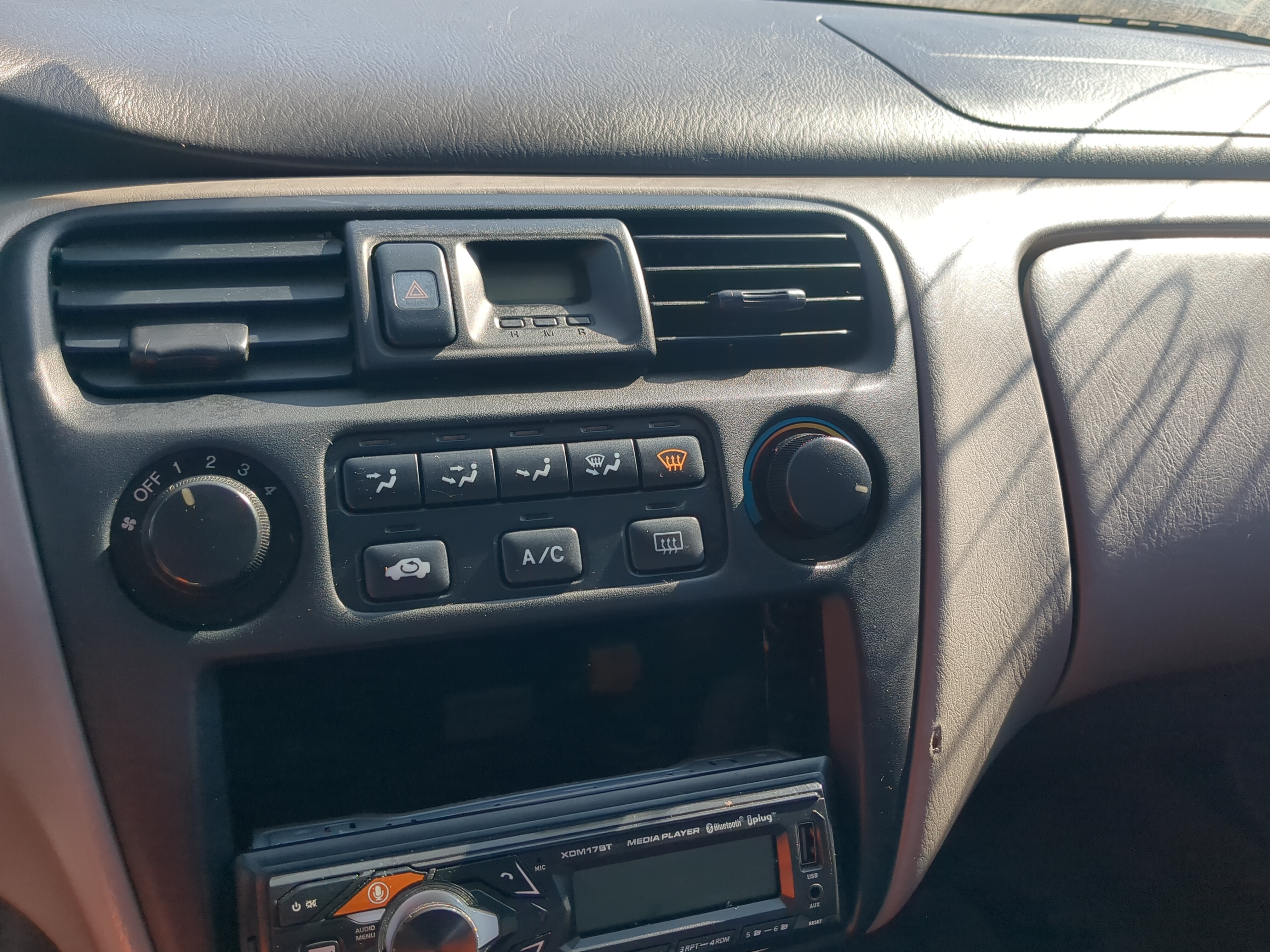 Picture of 1998-2000 Honda Accord Ac Heater Climate Control 1191854