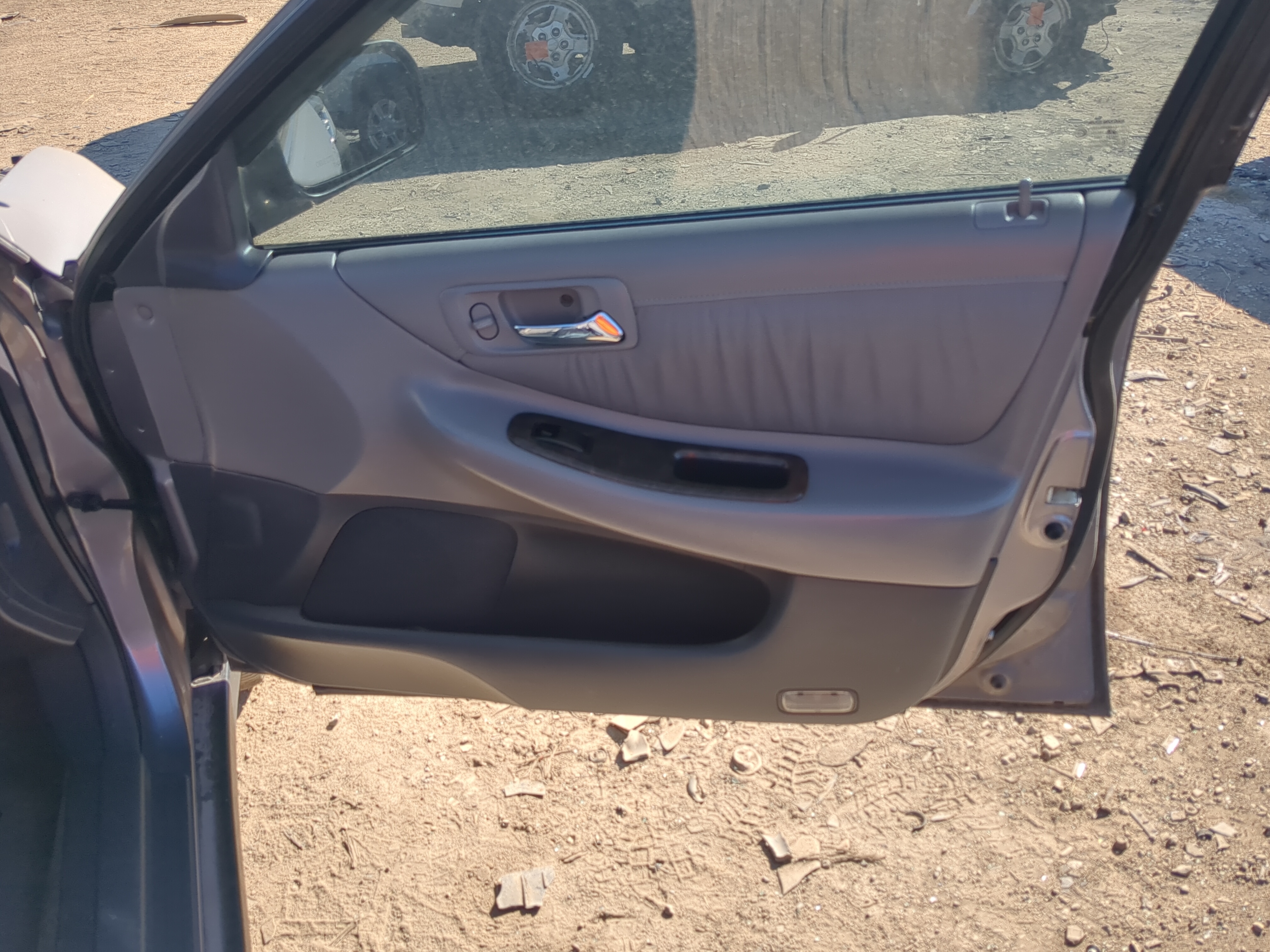 Picture of 2000 Honda Accord Front Right Passenger Interior Door Panel Trim 1191935