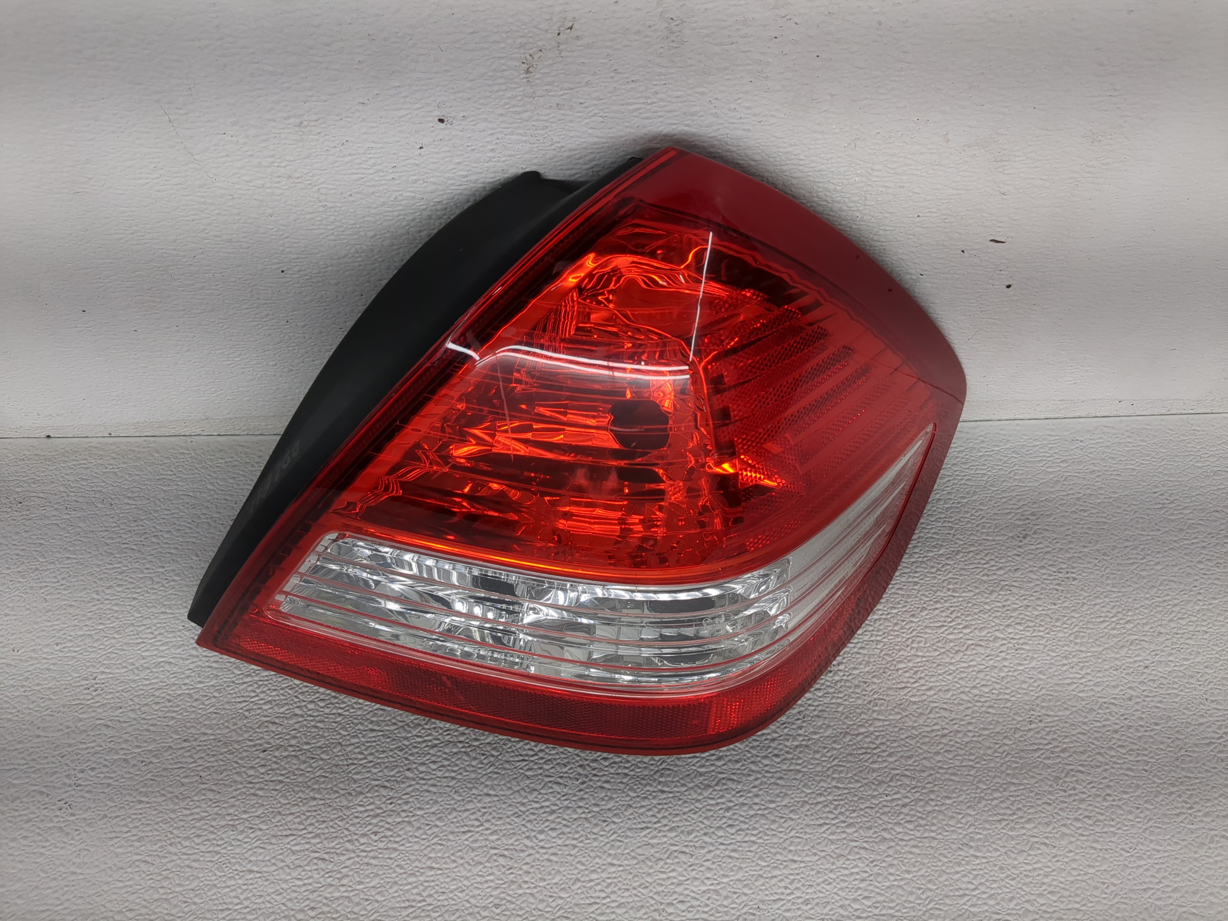 Picture of 2007-2011 Nissan Versa Driver Left Side Tail Light Taillight Oem 1191964
