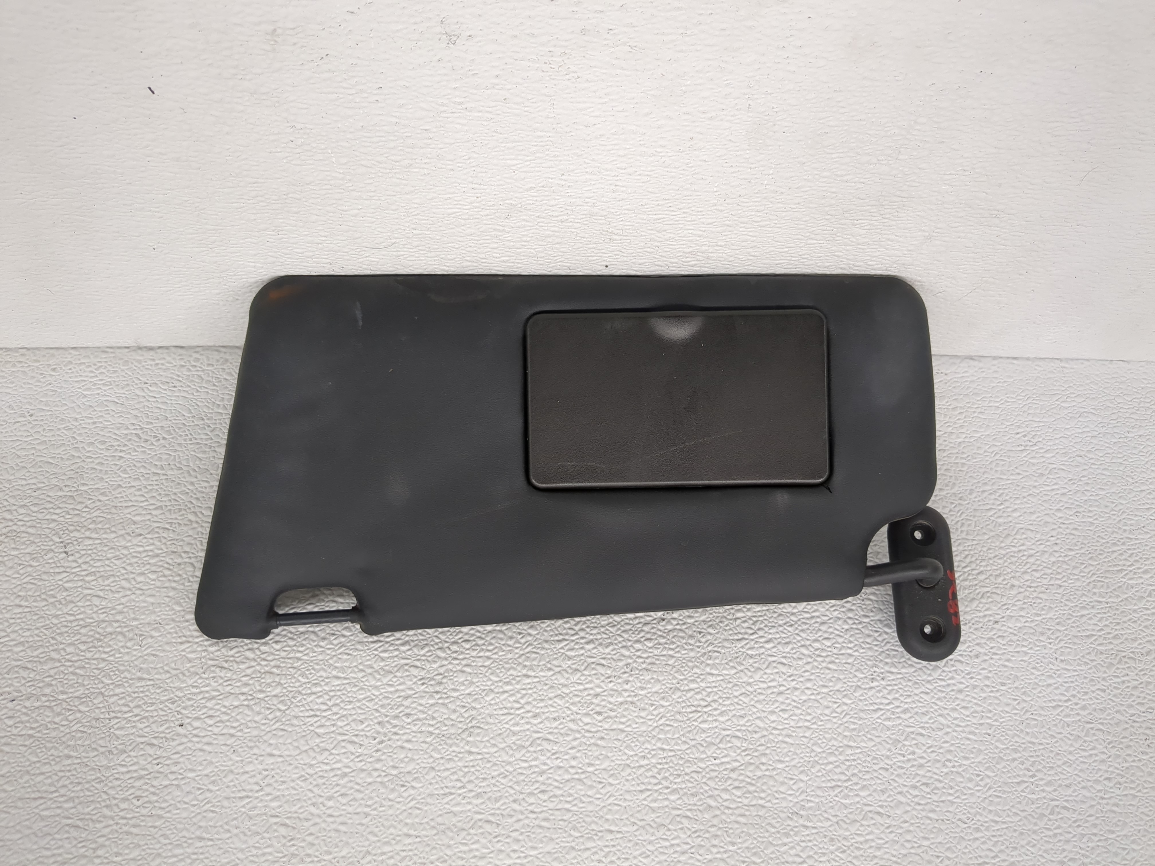 2008-2011 Ford Focus Driver Sun Visor Mirror Left Sunvisor Black 1191965 - Oemusedautoparts1.com