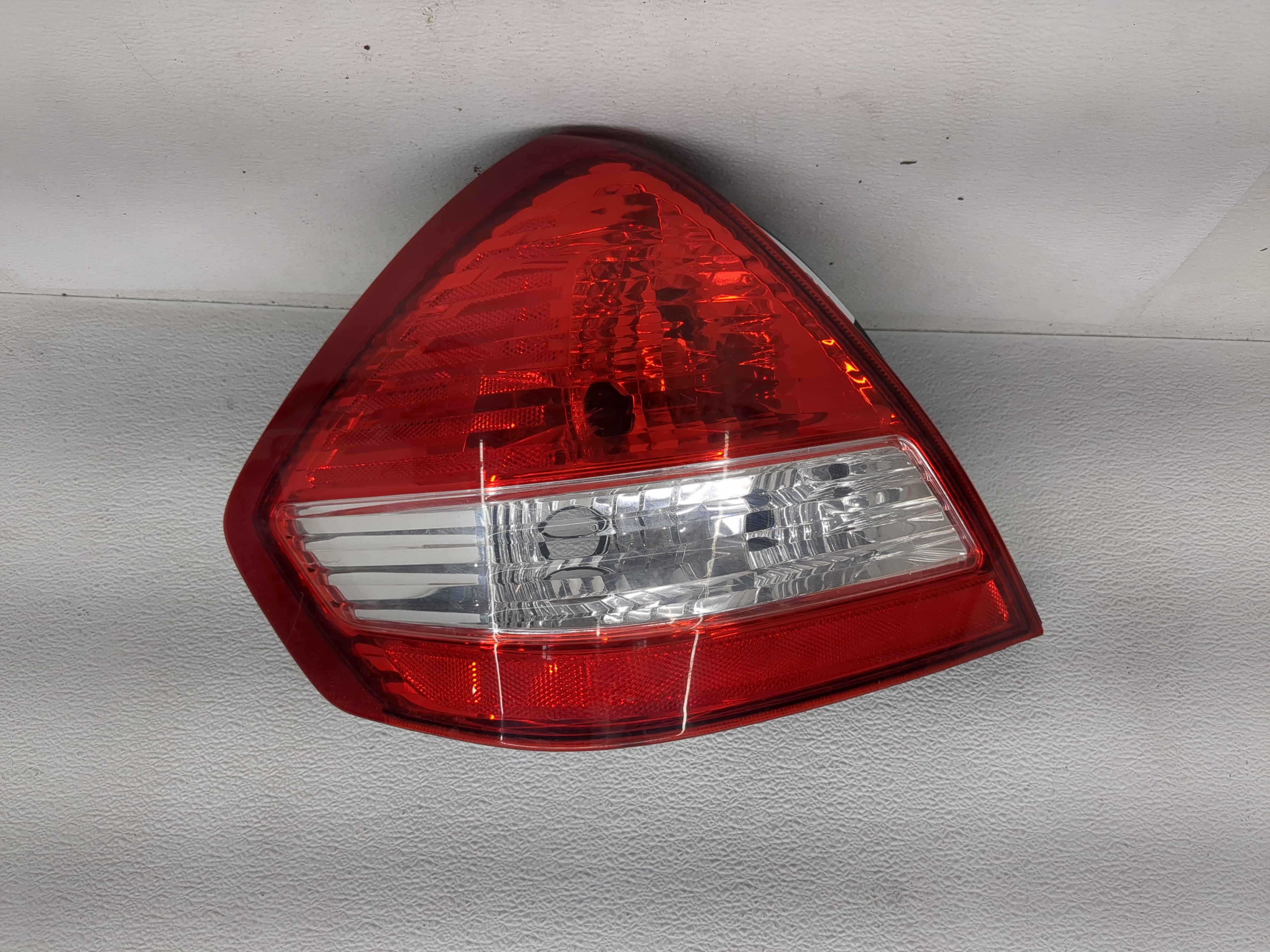 Picture of 2007-2011 Nissan Versa Passenger Right Side Tail Light Taillight Oem 1191966