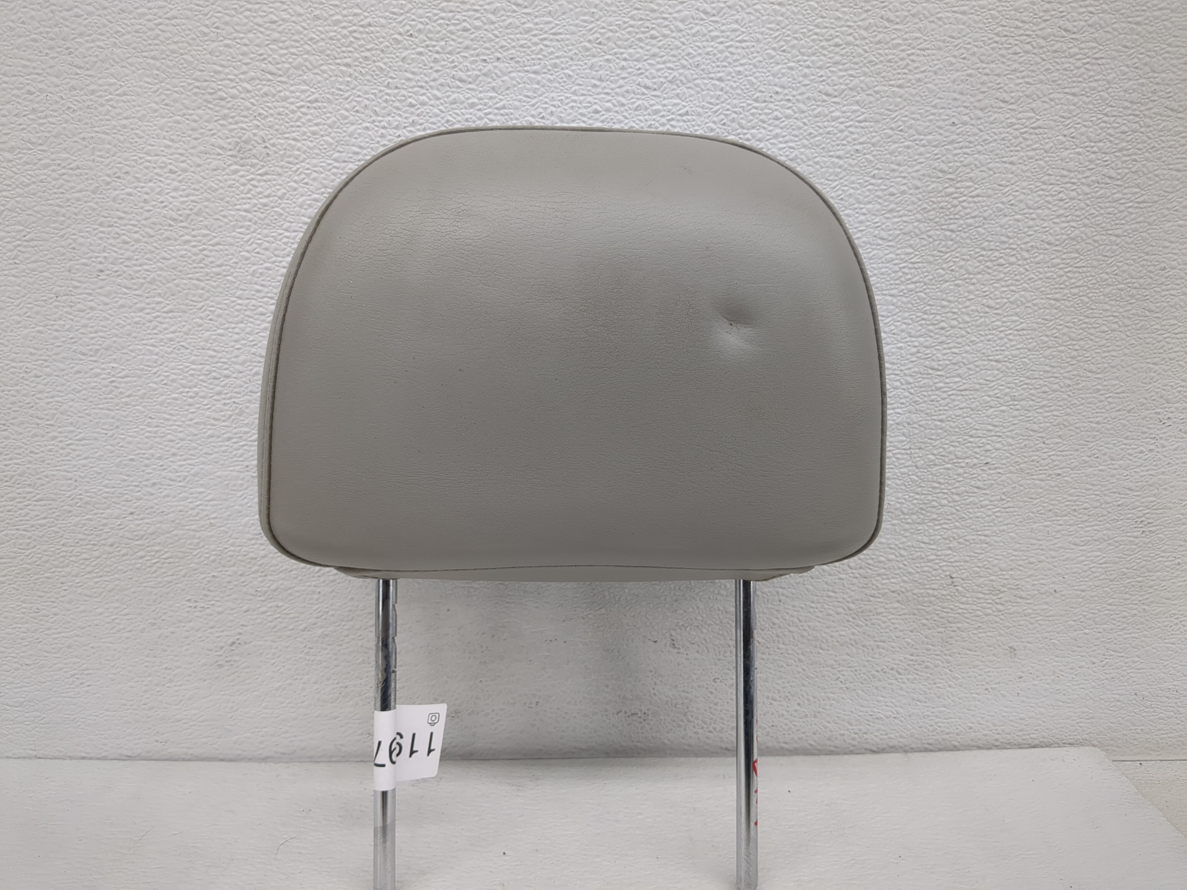 Picture of 2006 Chevrolet Impala Headrest Head Rest Front Driver Passenger Seat 1191974