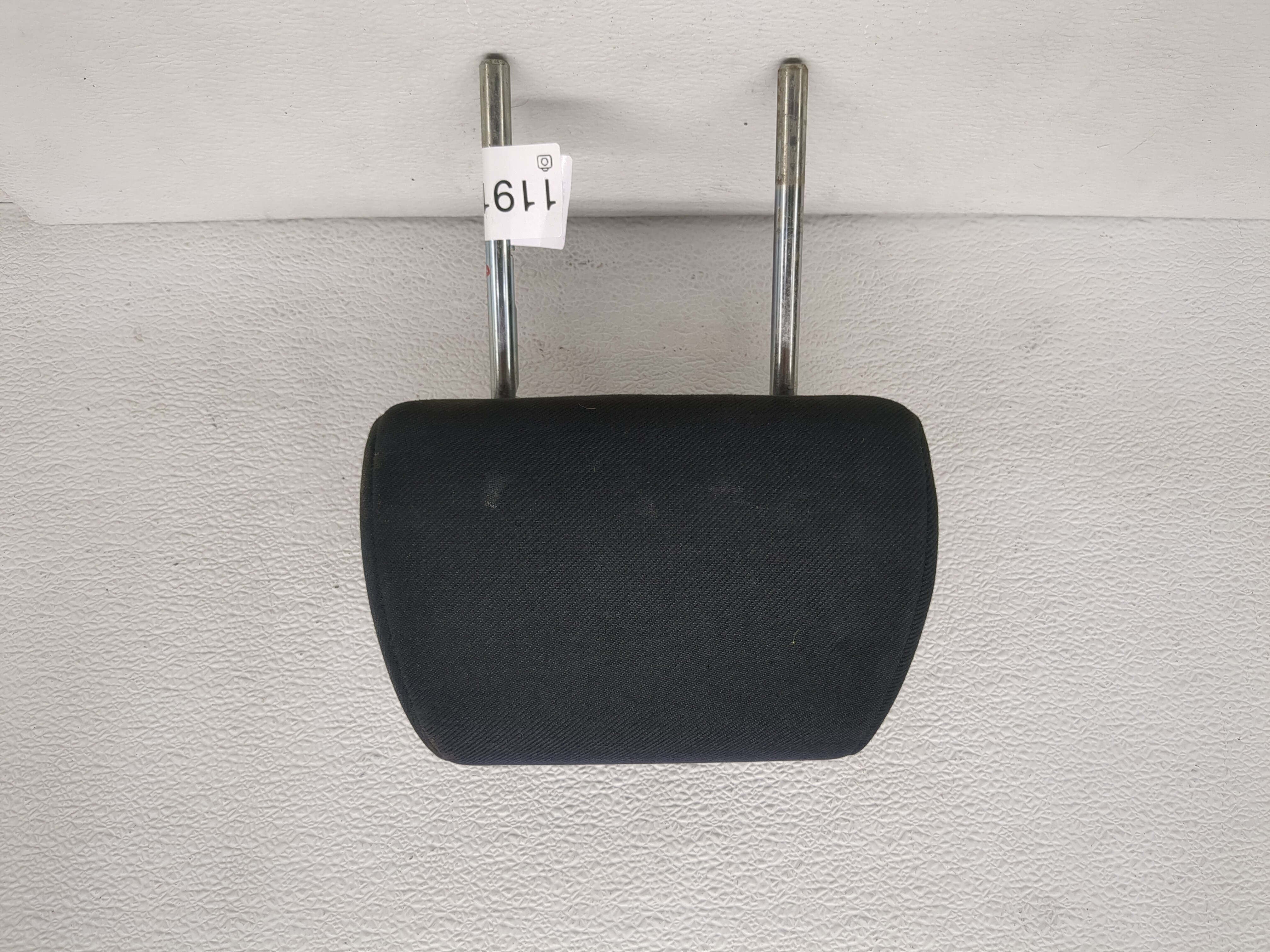 Picture of 2006-2006 Mazda 3 Headrest Head Rest Front Driver Passenger Seat Black 1191978