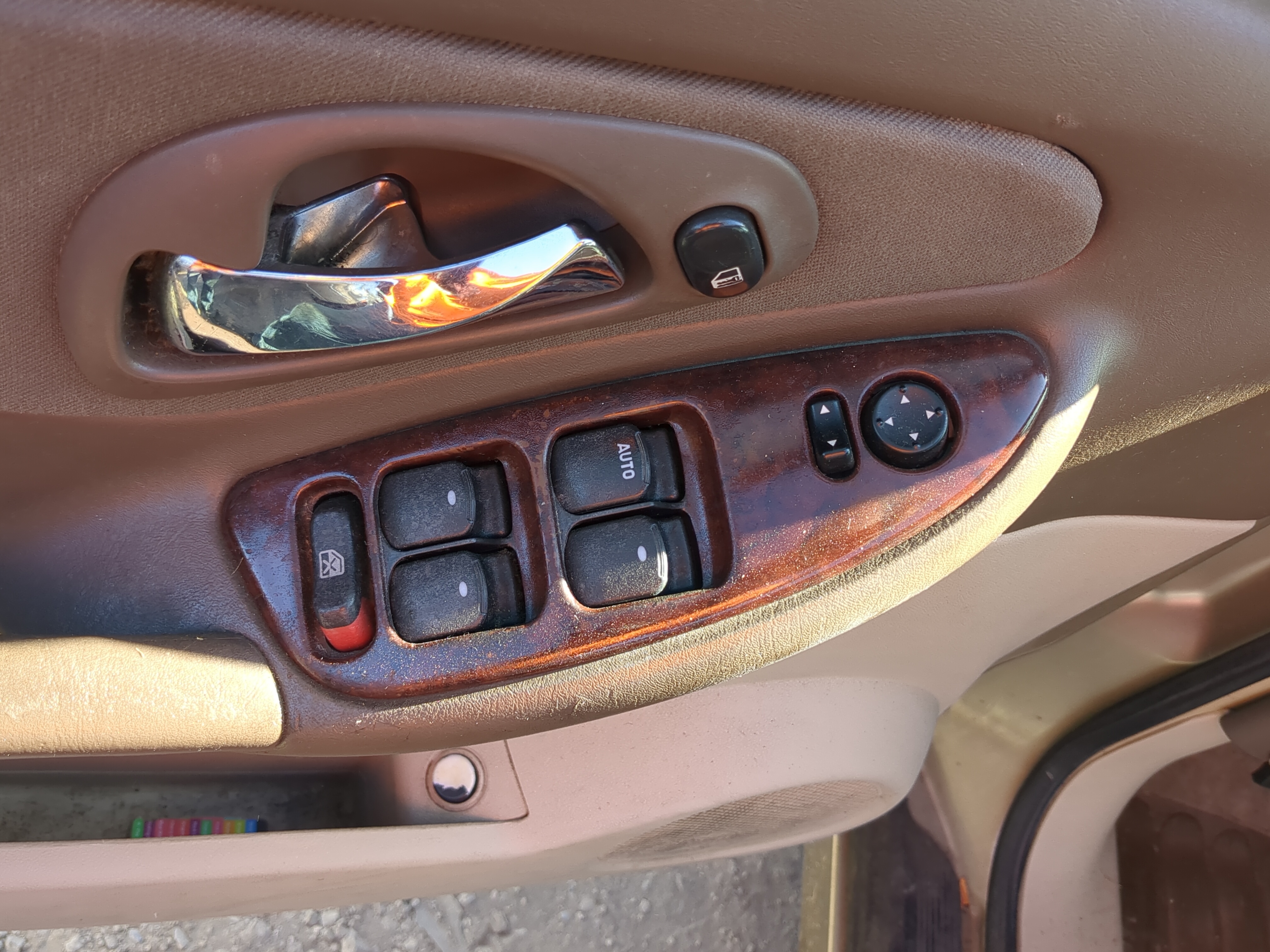 Picture of 2004-2008 Chevrolet Malibu Driver Left Door Master Power Window Switch 1191980