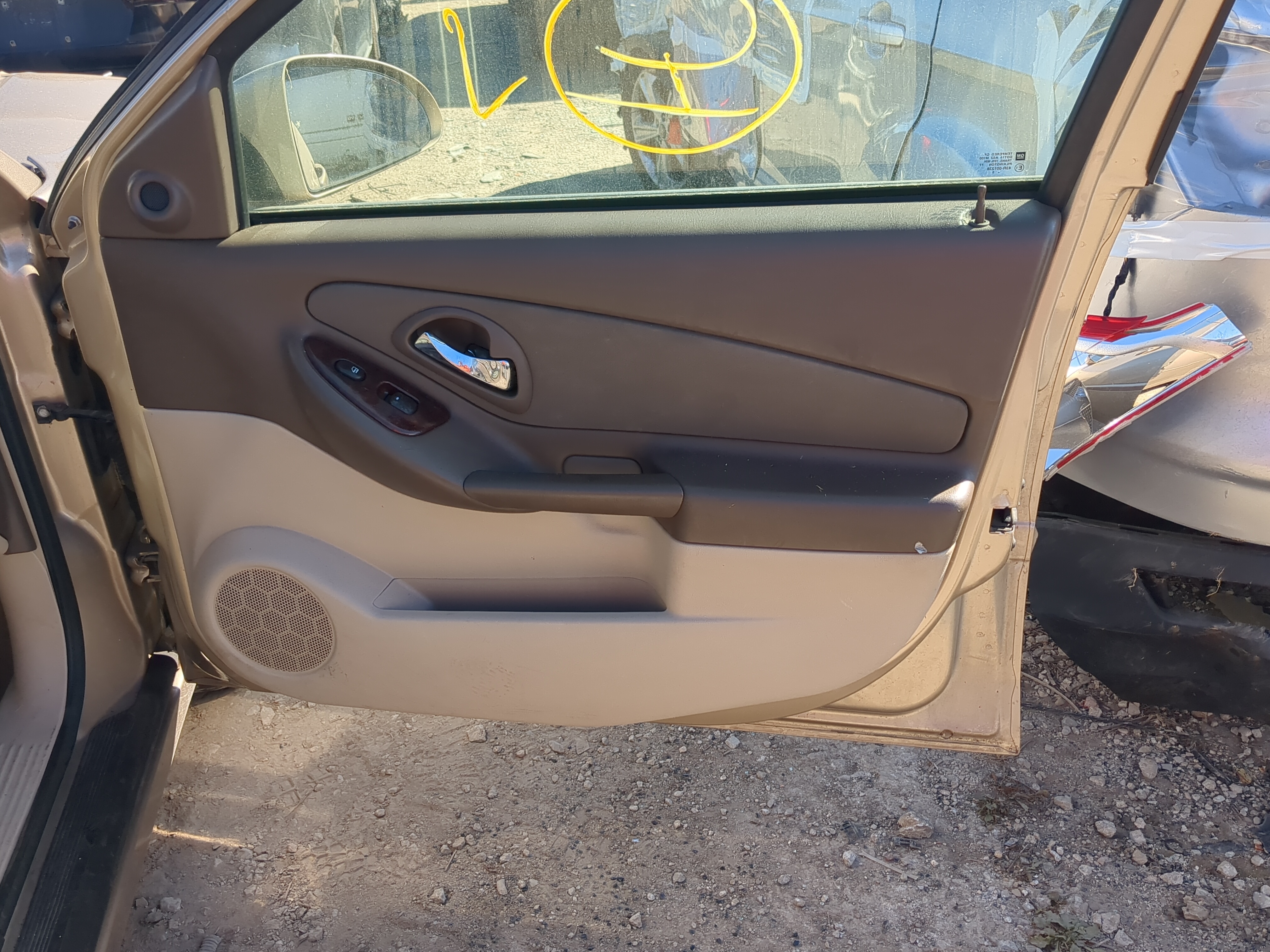 Picture of 2006 Chevrolet Malibu Front Right Passenger Interior Door Panel Trim 1192104