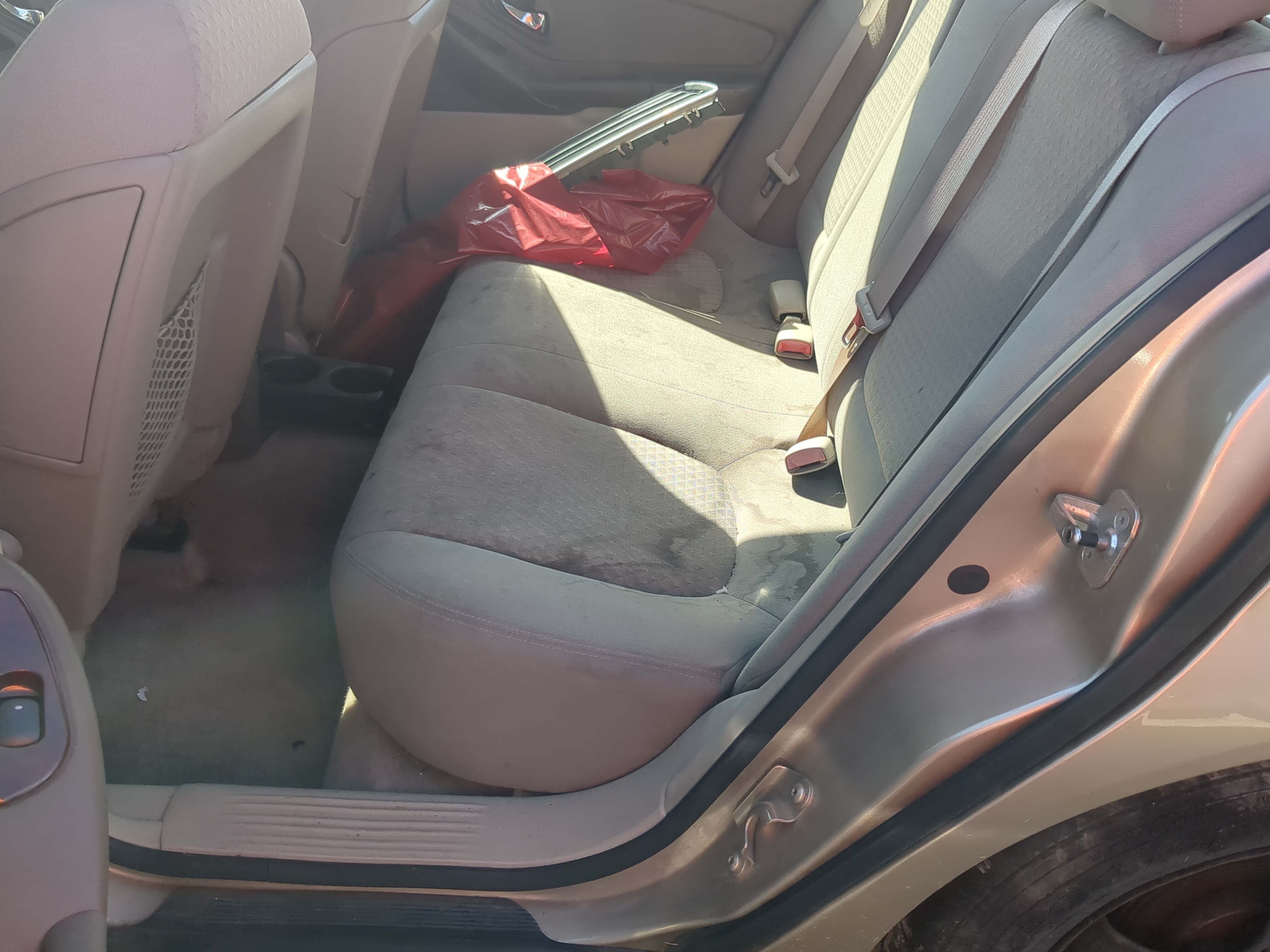 2006 Chevrolet Malibu Rear Seat Oem 1192110 - Oemusedautoparts1.com
