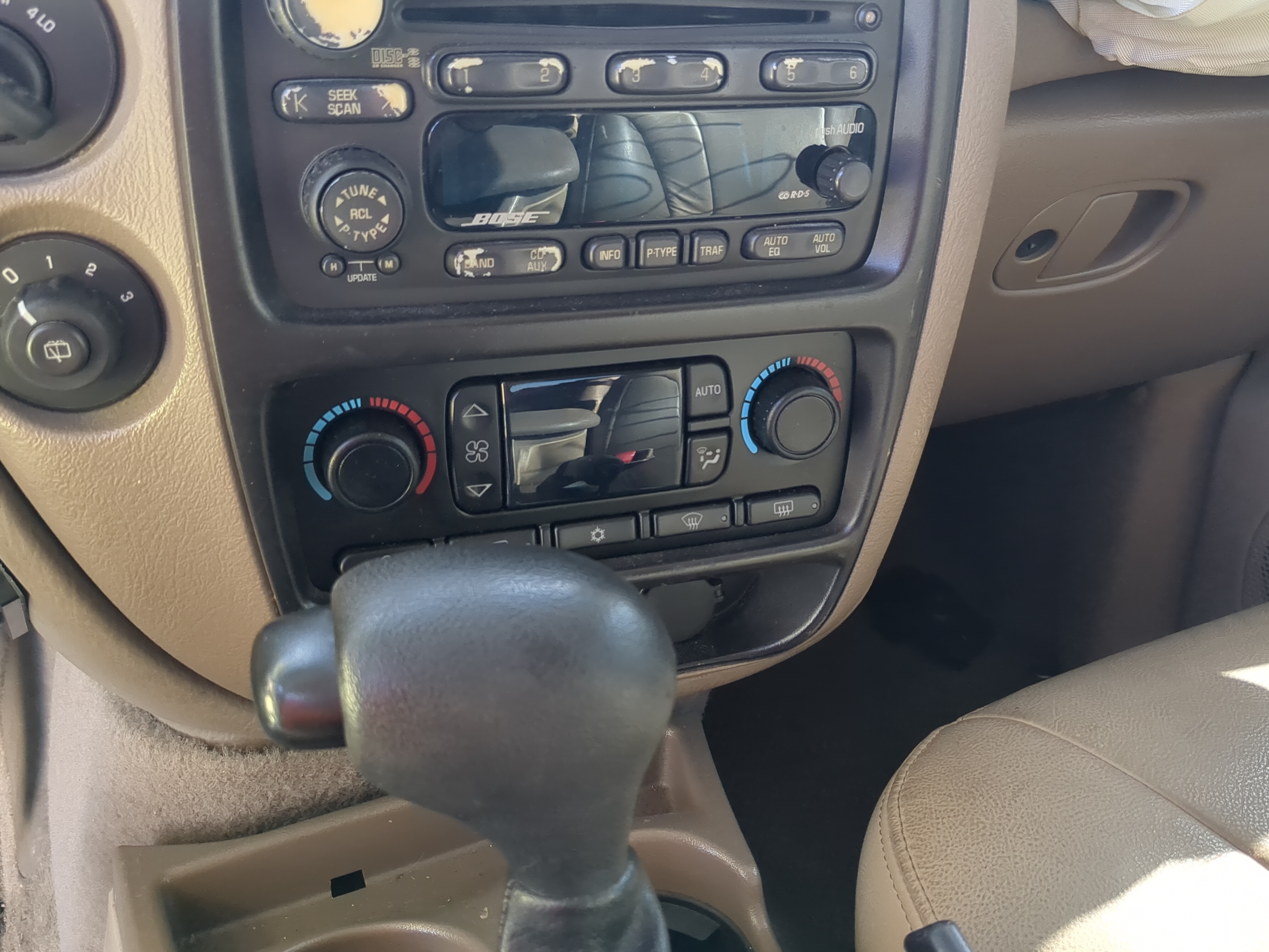 Picture of 2004-2005 Chevrolet Trailblazer Ext Ac Heater Climate Control 1192169