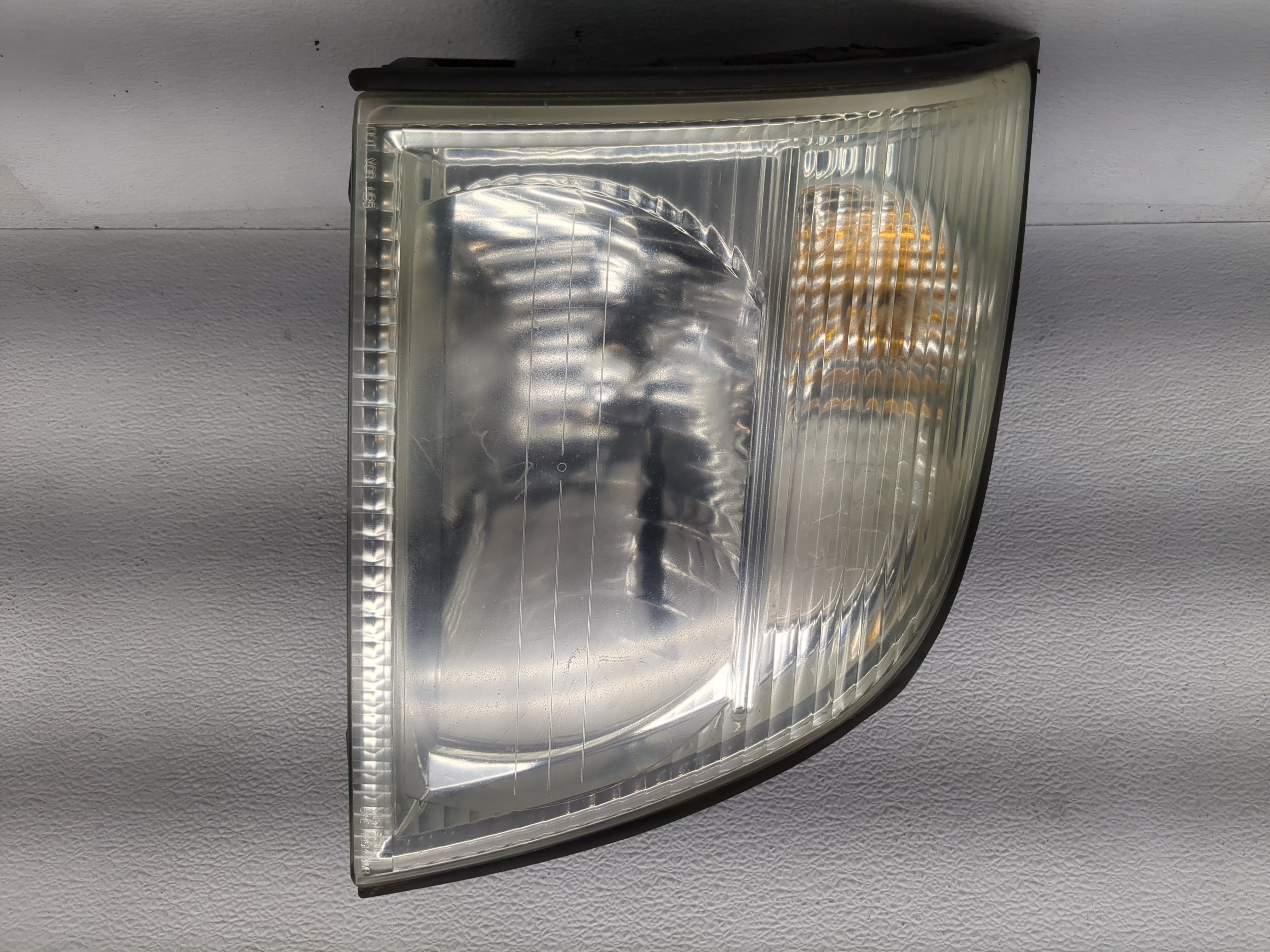 2002-2005 Mercury Mountaineer Driver Left Oem Head Light Headlight Lamp 1192433 - Oemusedautoparts1.com