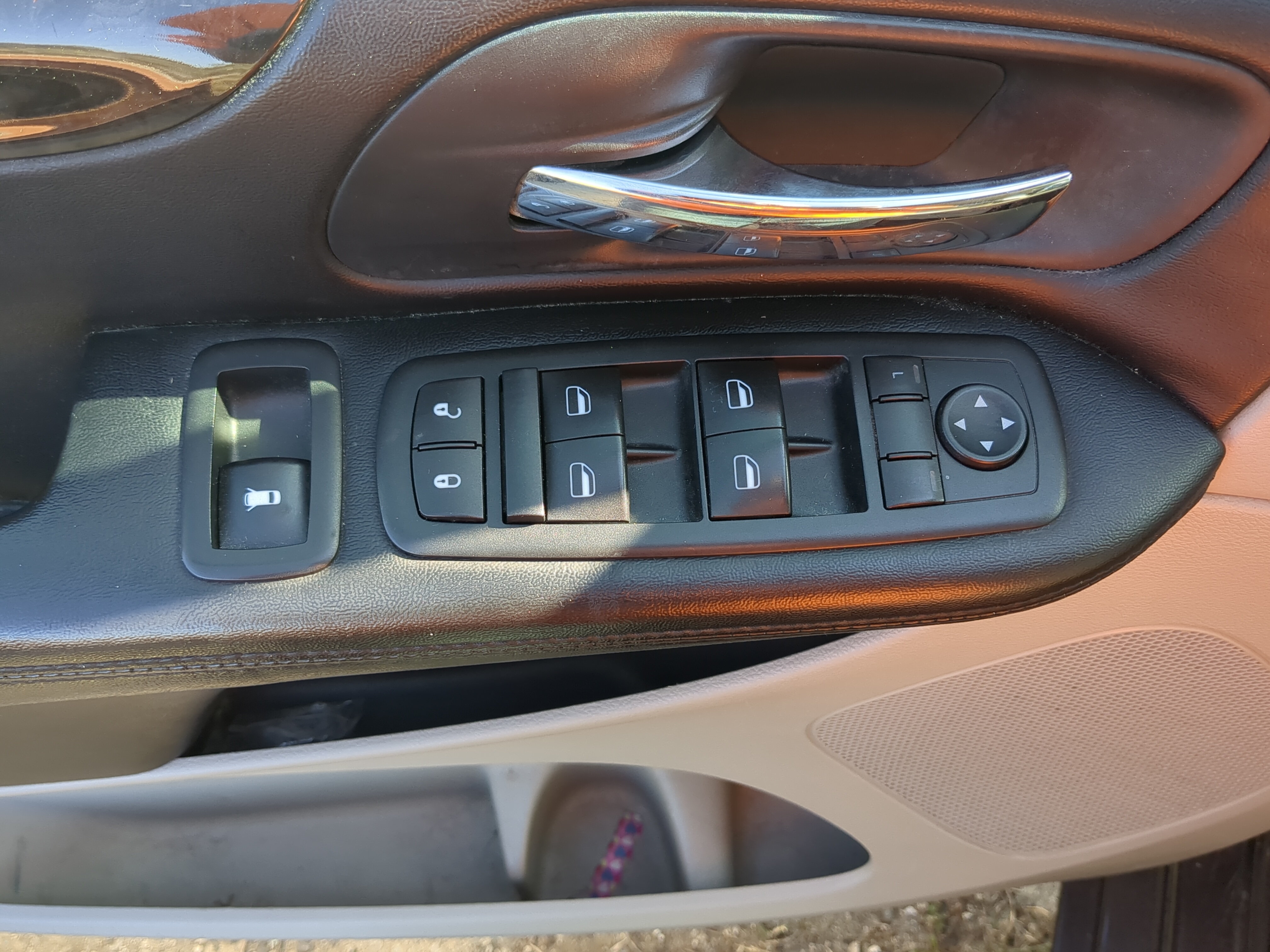 Picture of 2012 Dodge Grand Caravan Driver Left Door Master Power Window Switch 1192446