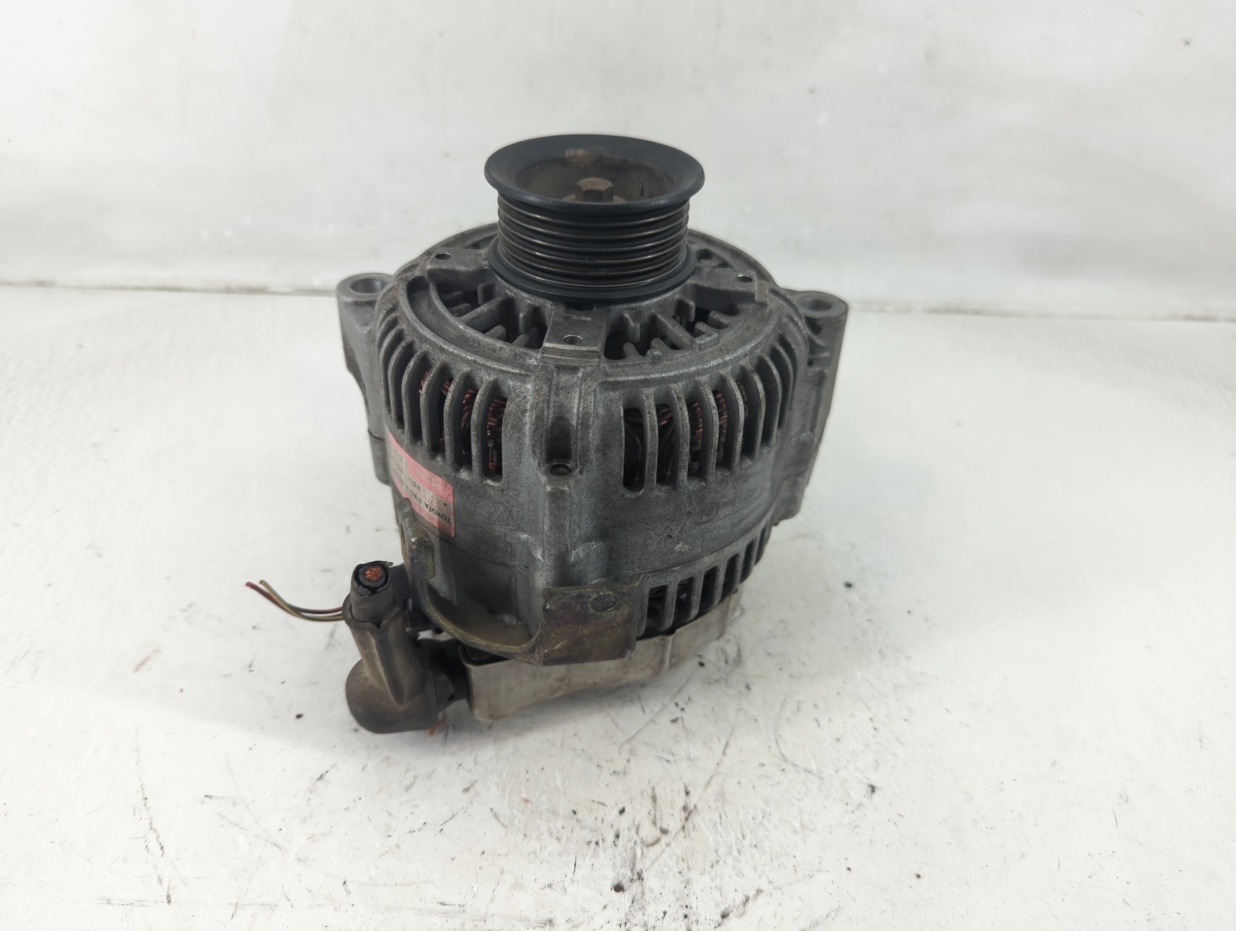 Picture of 2001-2005 Lexus Gs300 Alternator Generator Charging Assembly Engine Oem 1192623