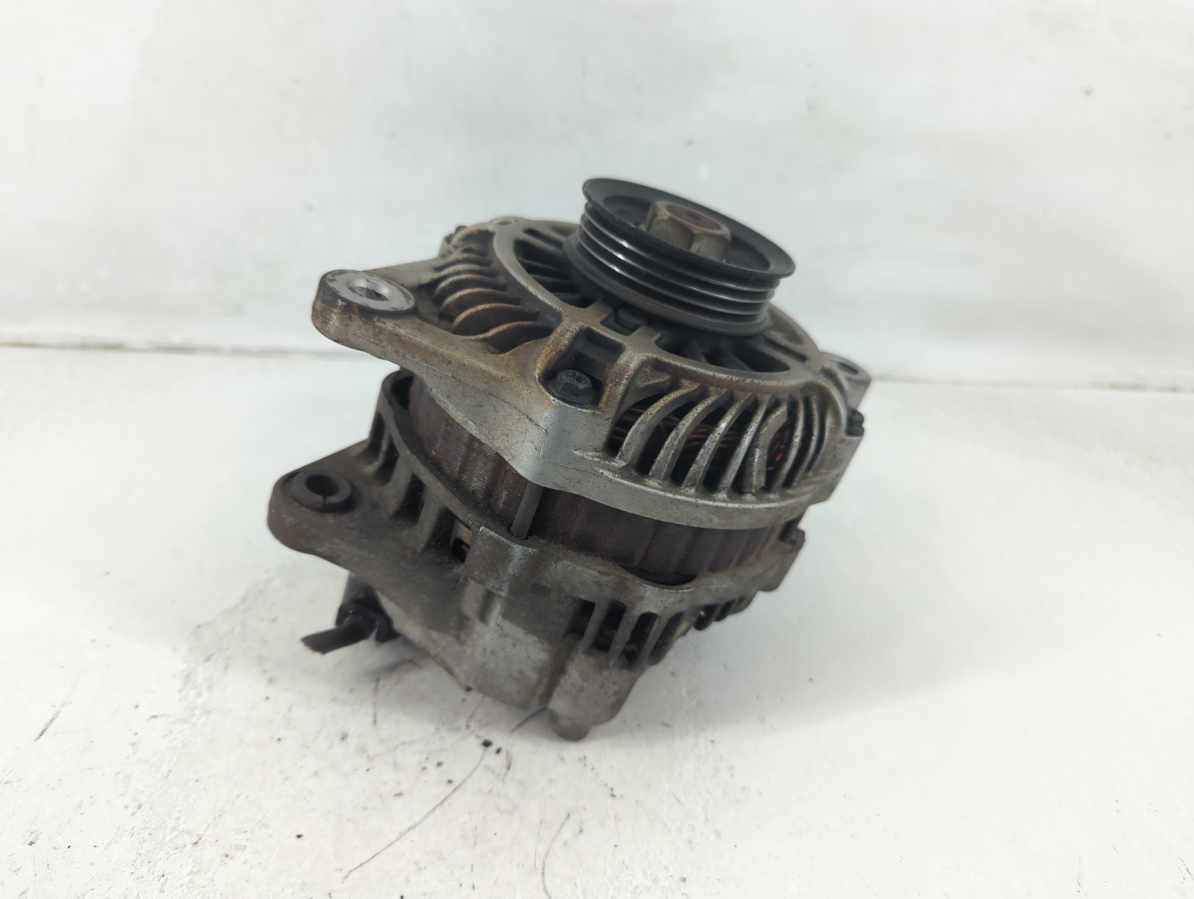 2006 Chrysler Pt Cruiser Alternator Generator Charging Assembly Engine Oem 1192792 - Oemusedautoparts1.com